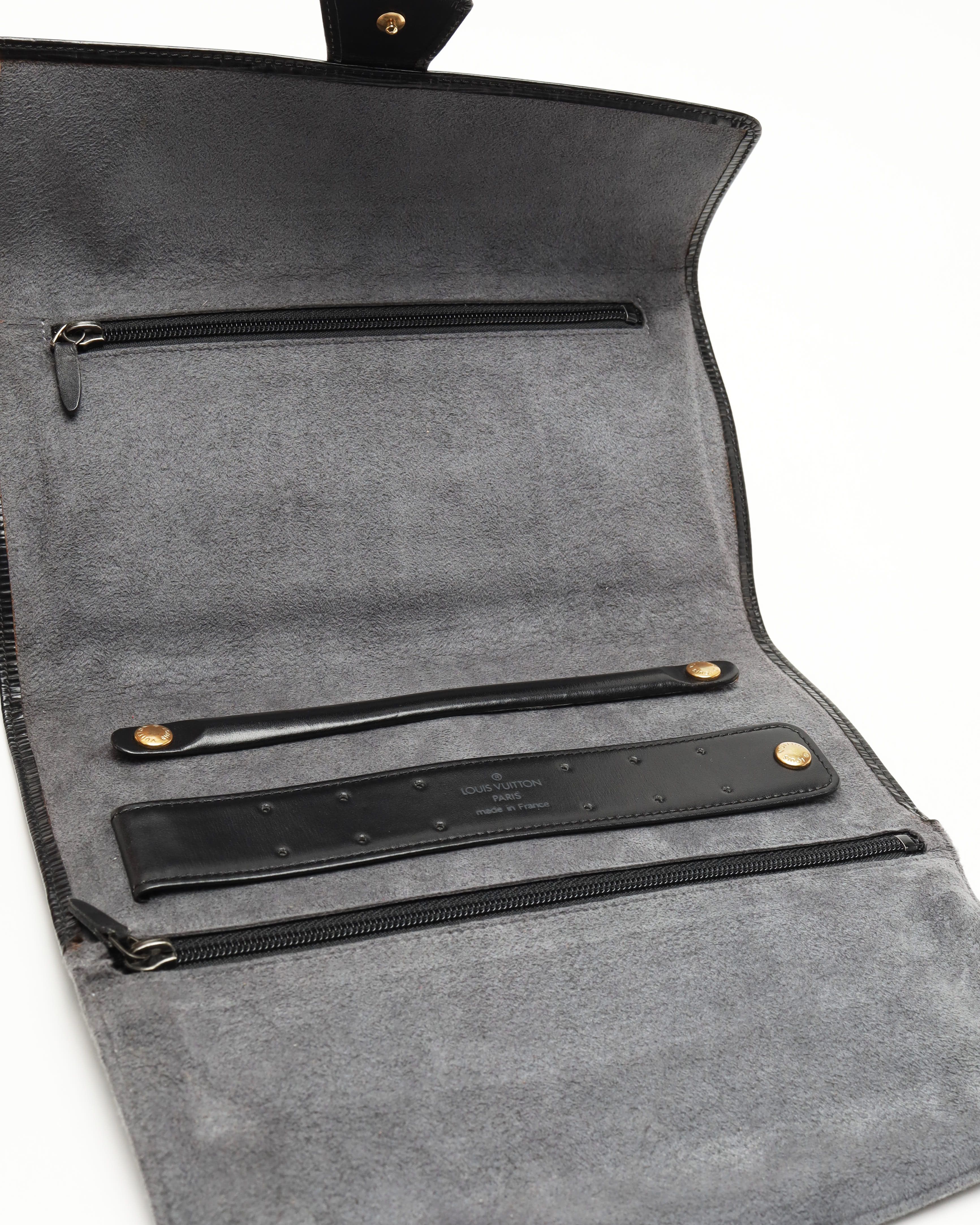 Pre-owned Louis Vuitton Epi Jewelry Pouch In Black