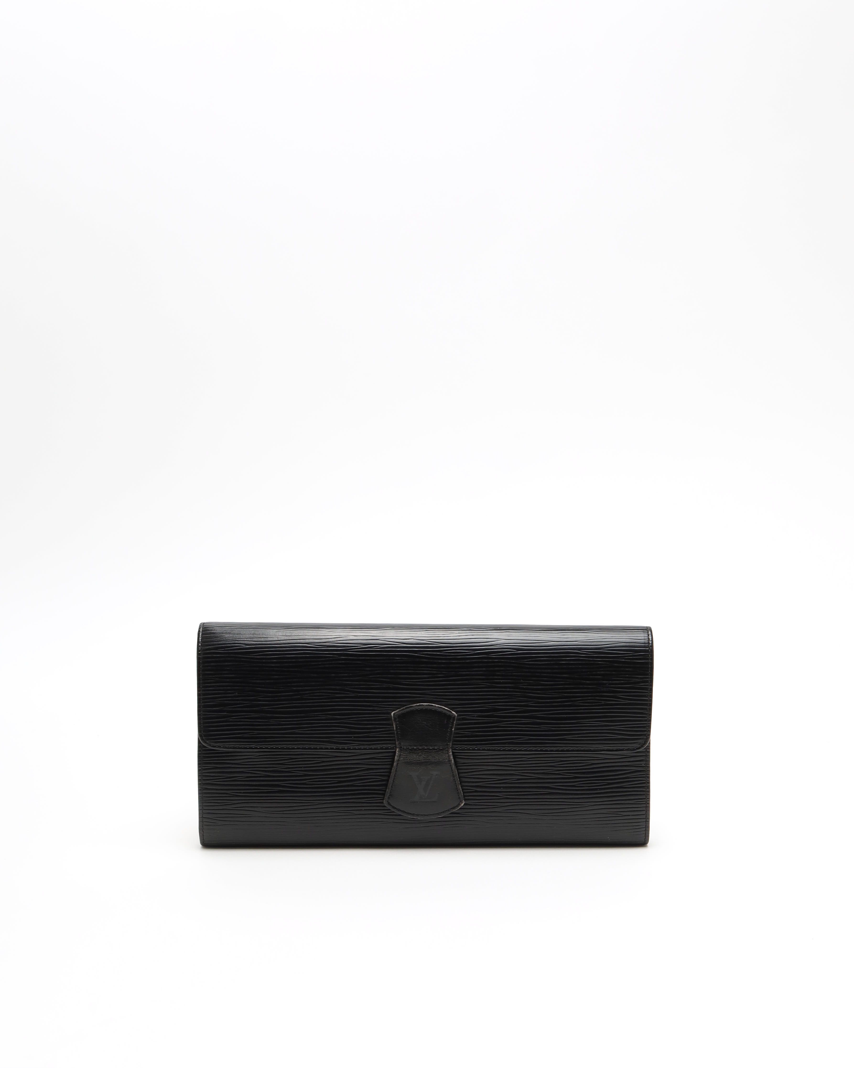 Pre-owned Louis Vuitton Epi Jewelry Pouch In Black