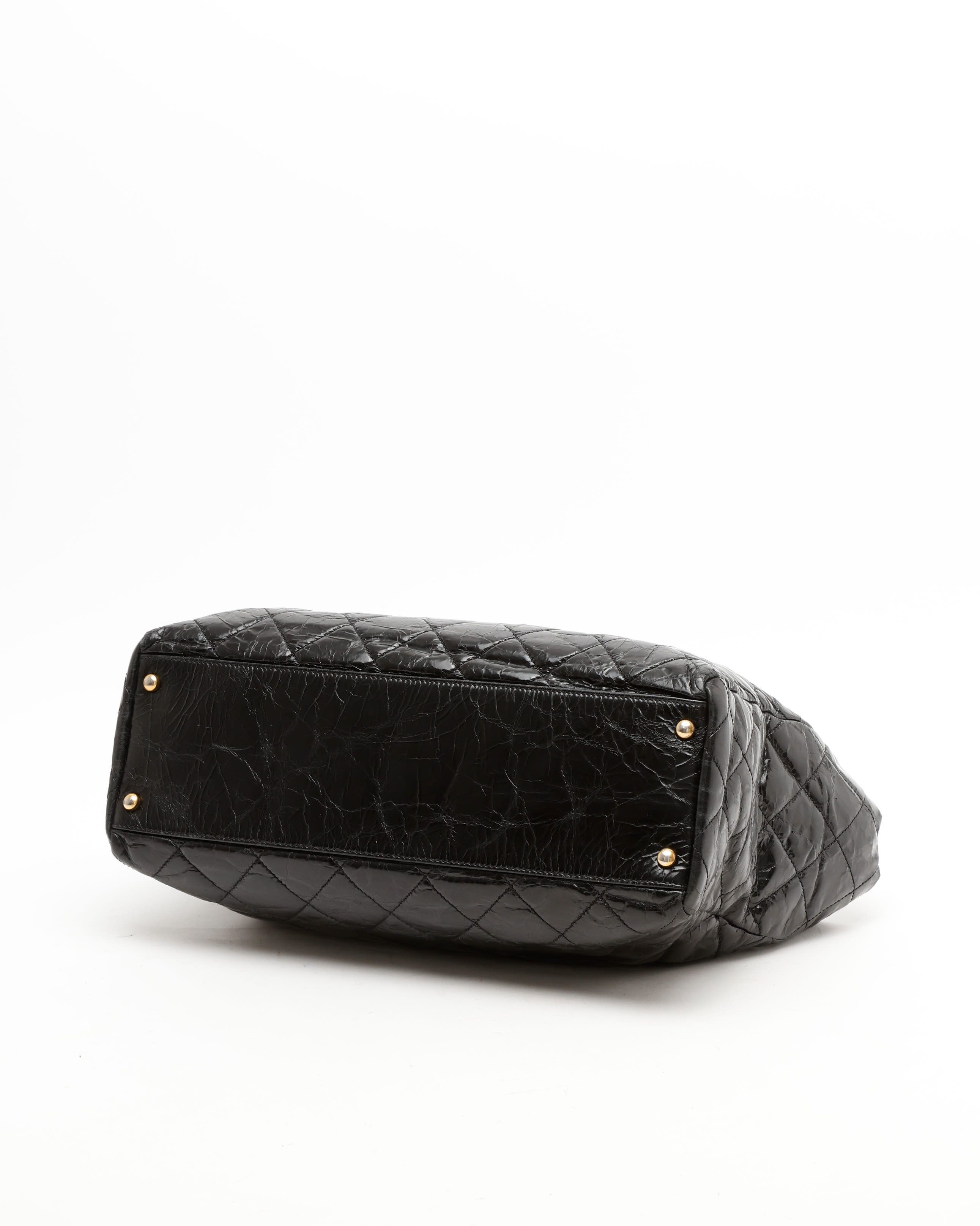 Pre-owned Chanel 2.55 Reissue Glazed Tote Bag In Black