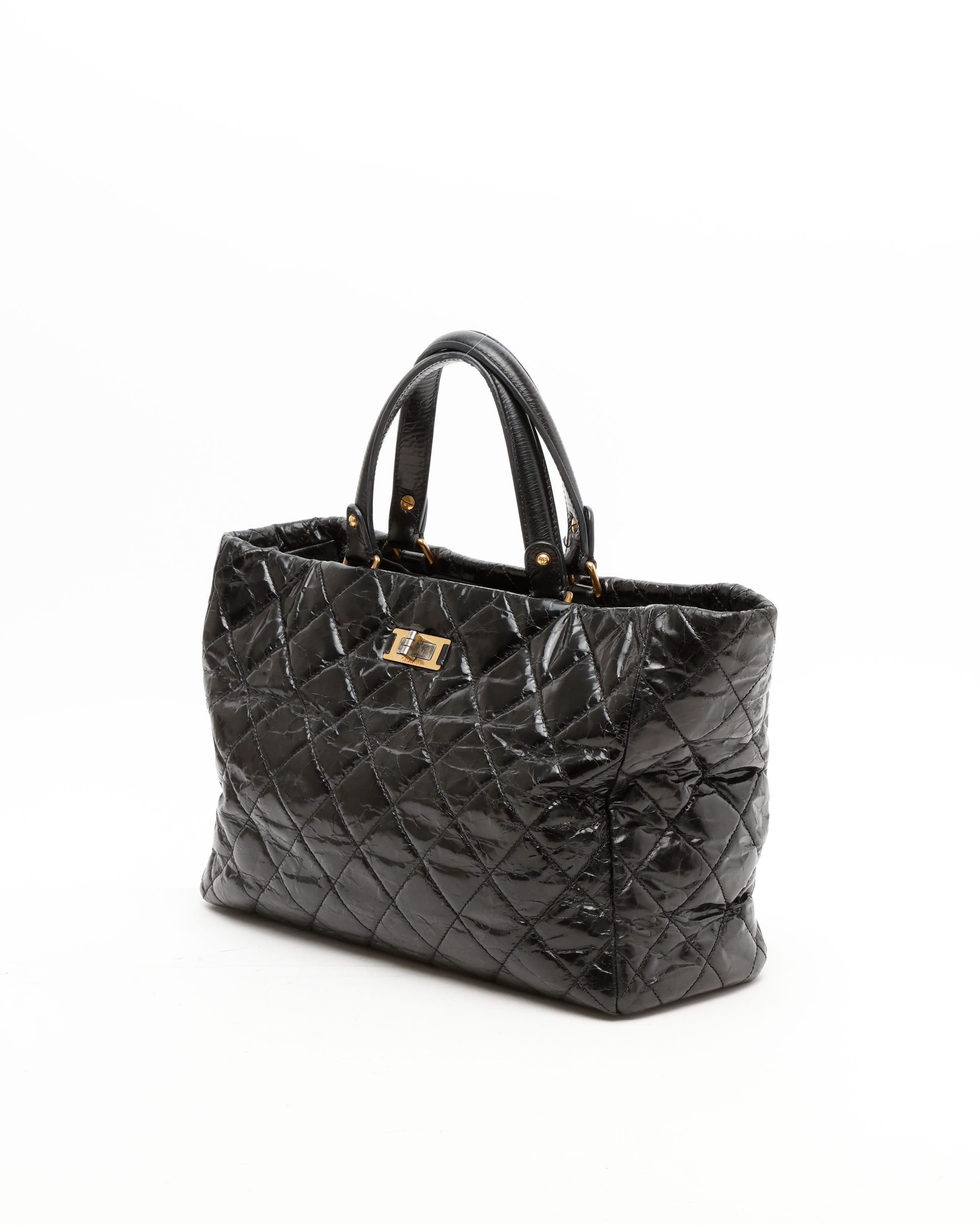 Pre-owned Chanel 2.55 Reissue Glazed Tote Bag In Black