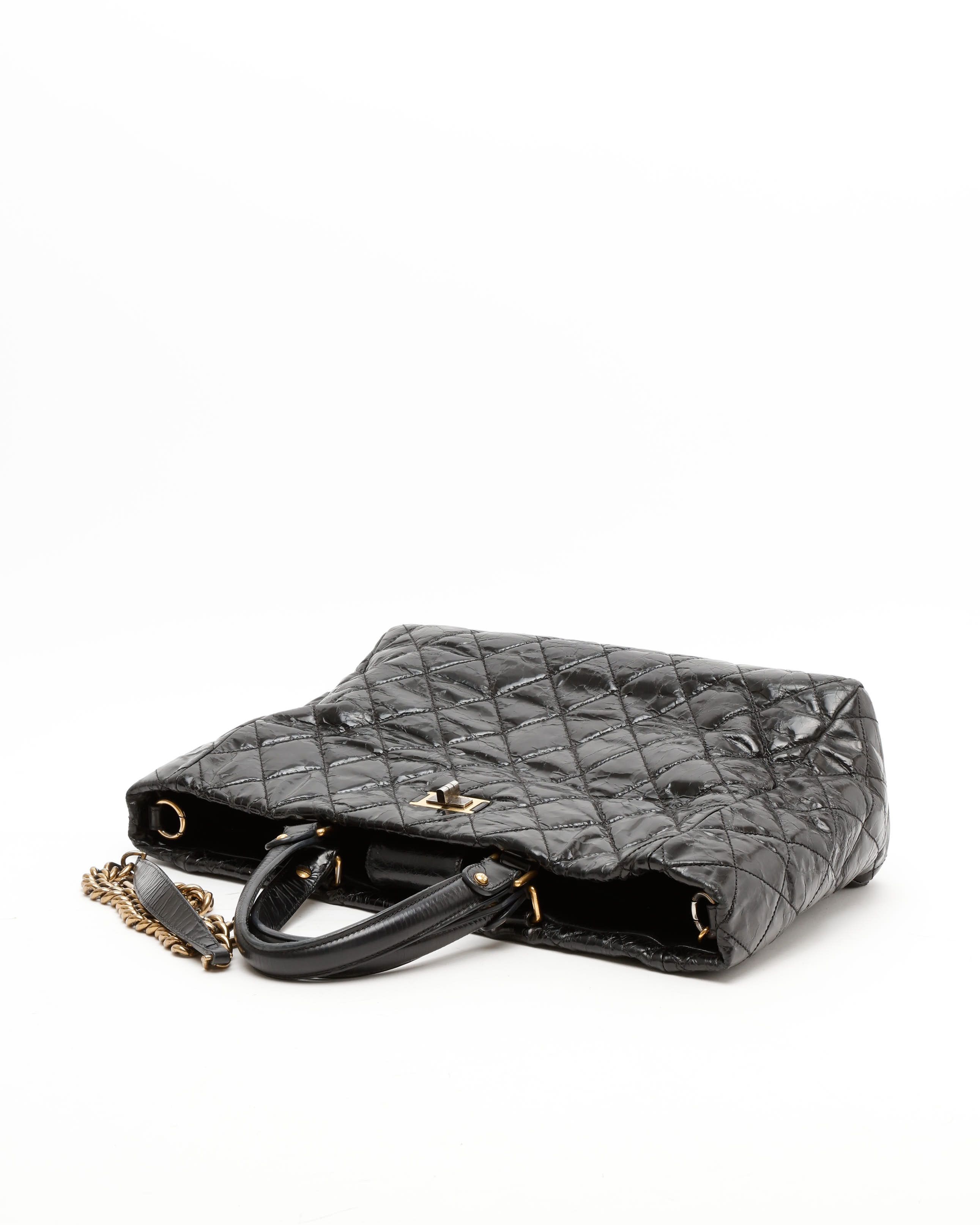 Pre-owned Chanel 2.55 Reissue Glazed Tote Bag In Black