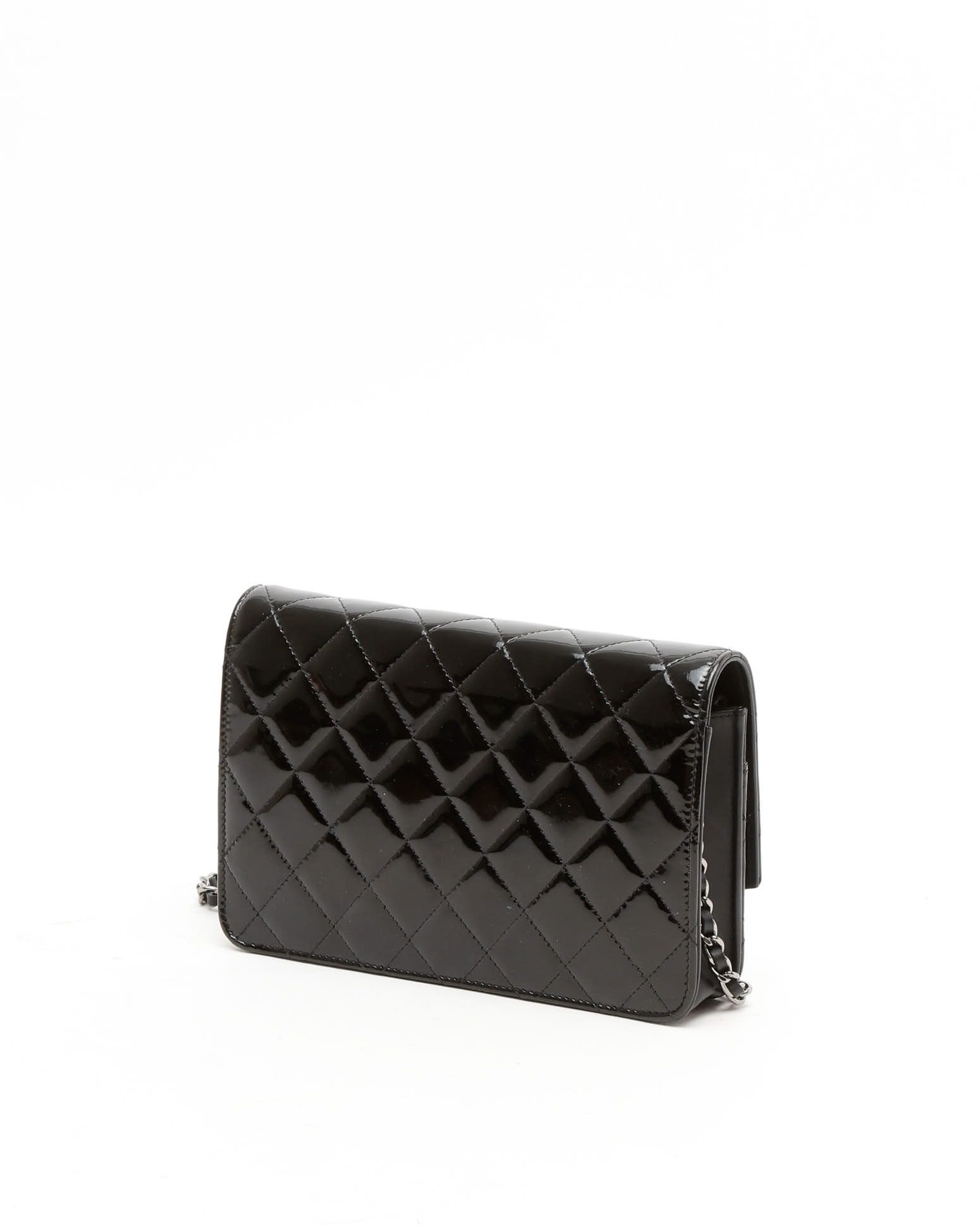 Pre-owned Chanel Patent Wallet On Chain Bag In Black