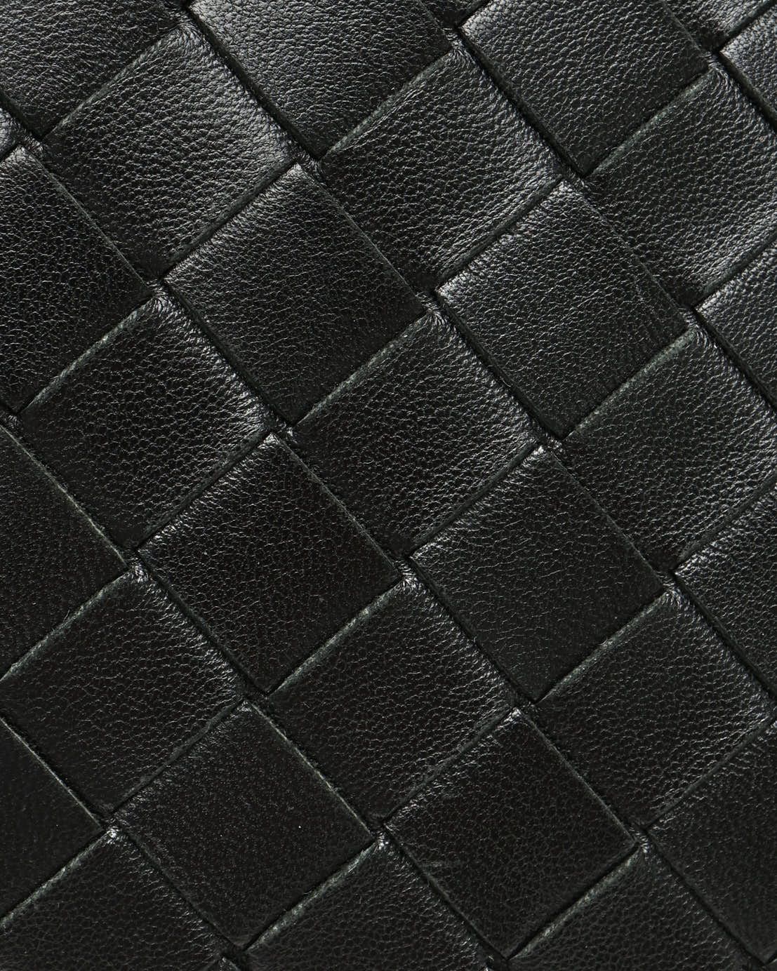 Bottega Veneta Intrecciato Clutch In Black