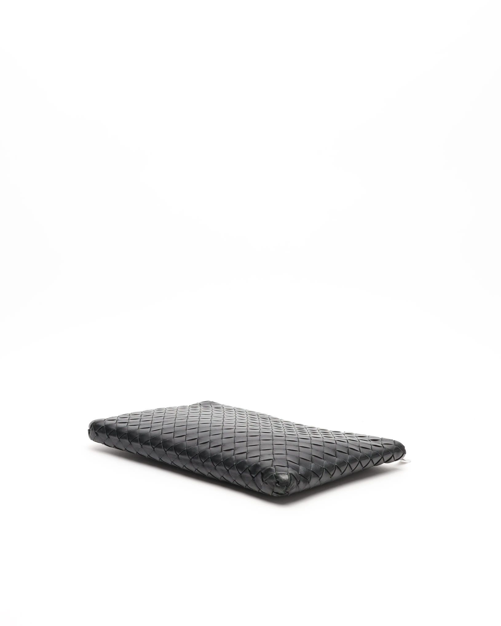 Bottega Veneta Intrecciato Clutch In Black