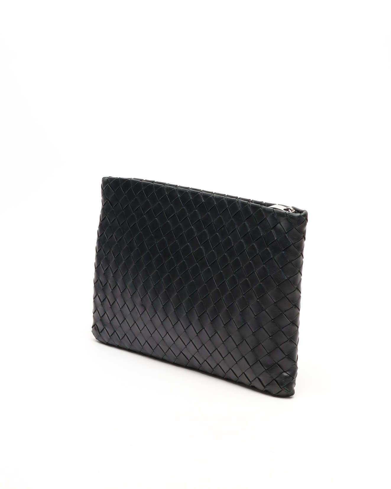 Bottega Veneta Intrecciato Clutch In Black