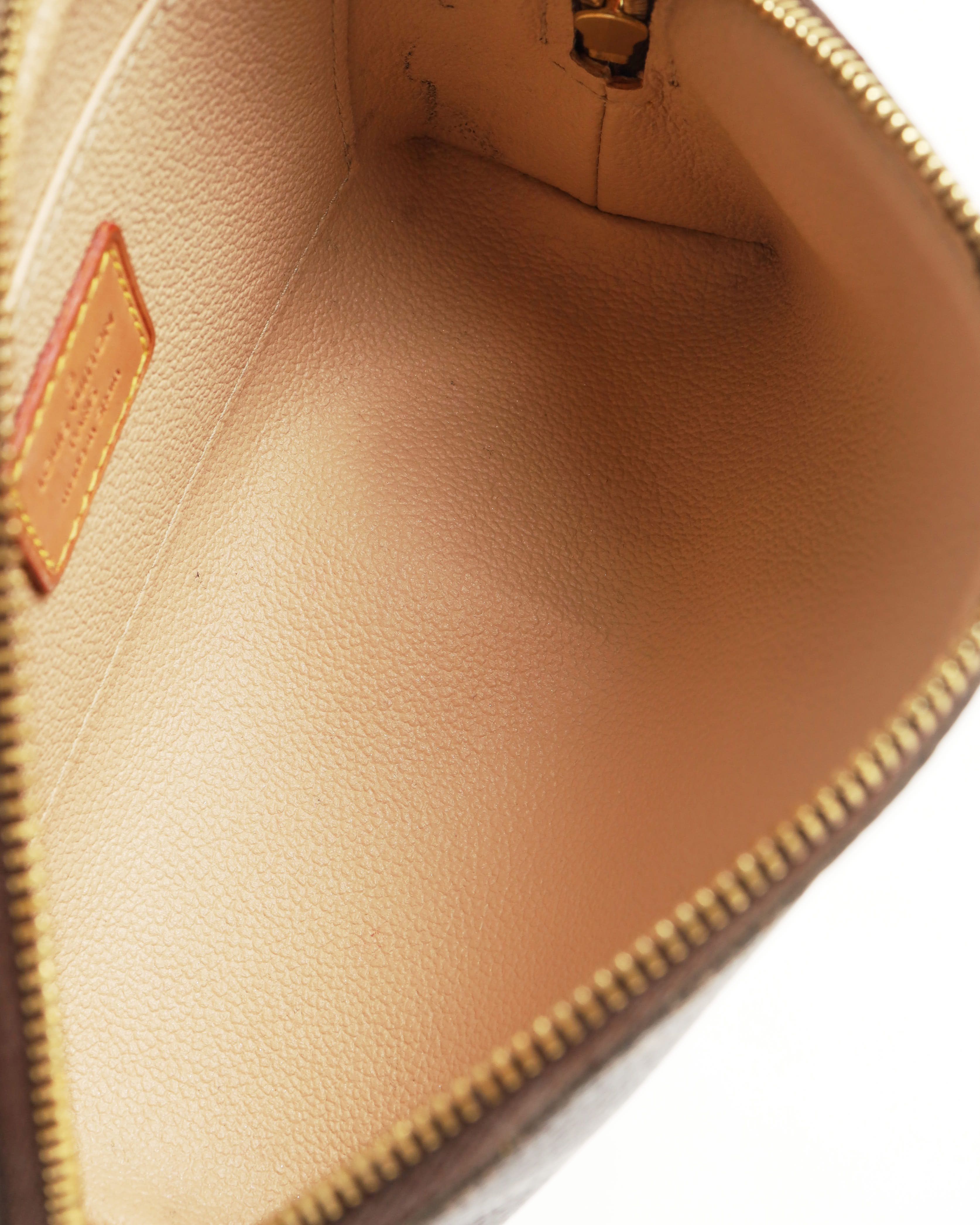 Pre-owned Louis Vuitton Monogram Cosmetic Pouch In Brown