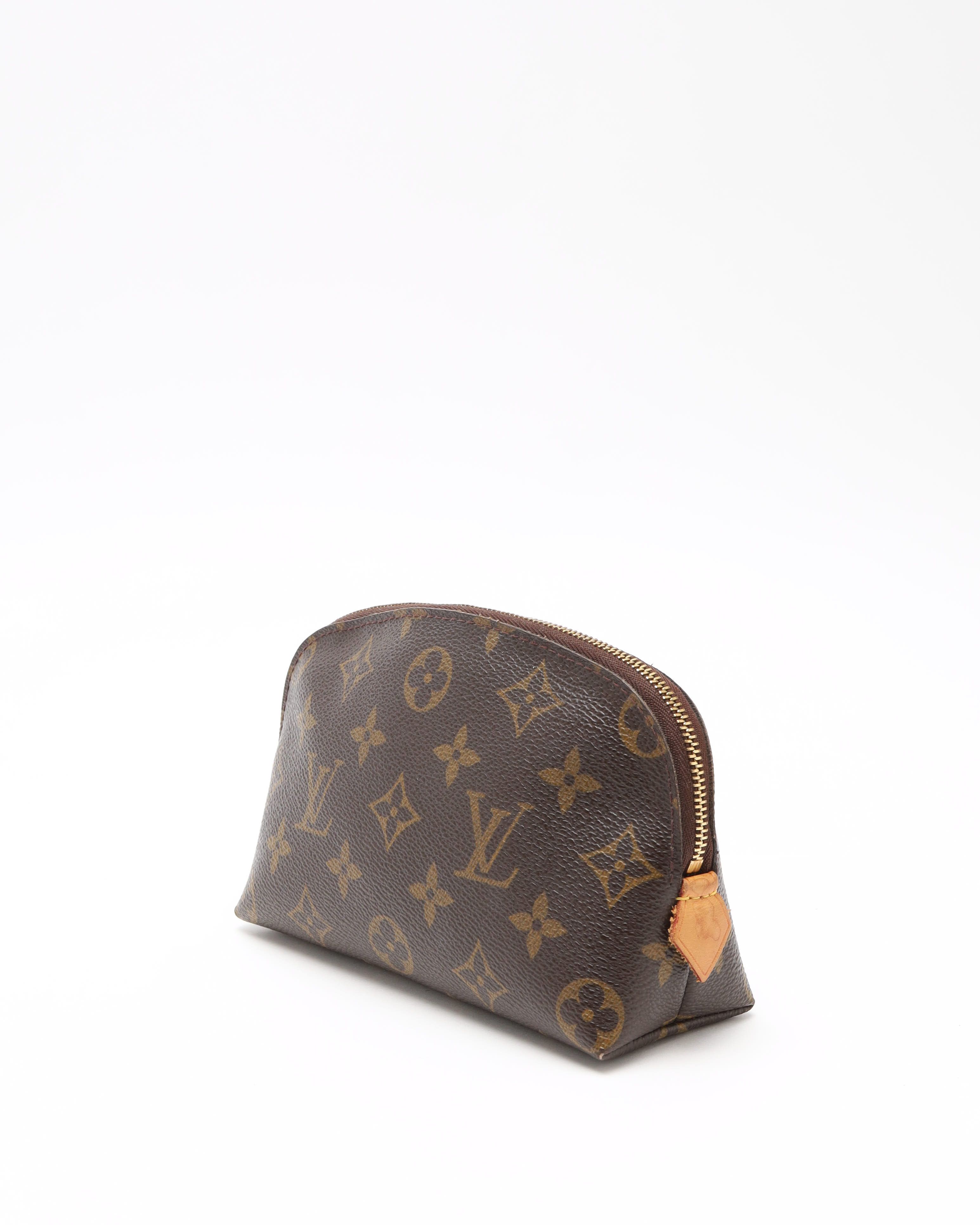 Pre-owned Louis Vuitton Monogram Cosmetic Pouch In Brown