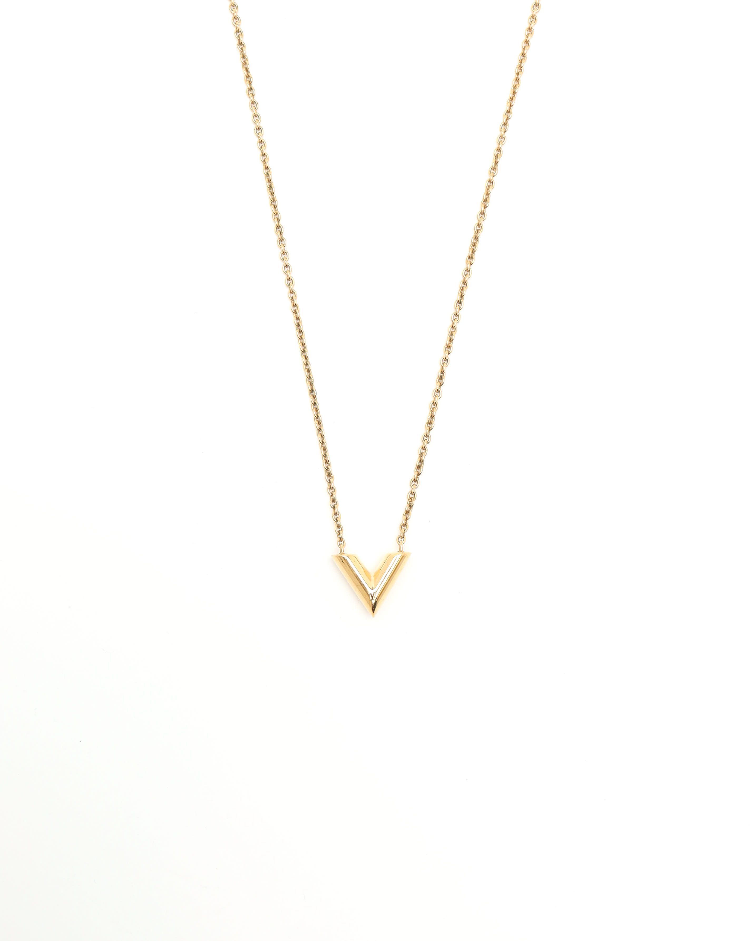 Pre-owned Louis Vuitton Essential V Necklace In Gold