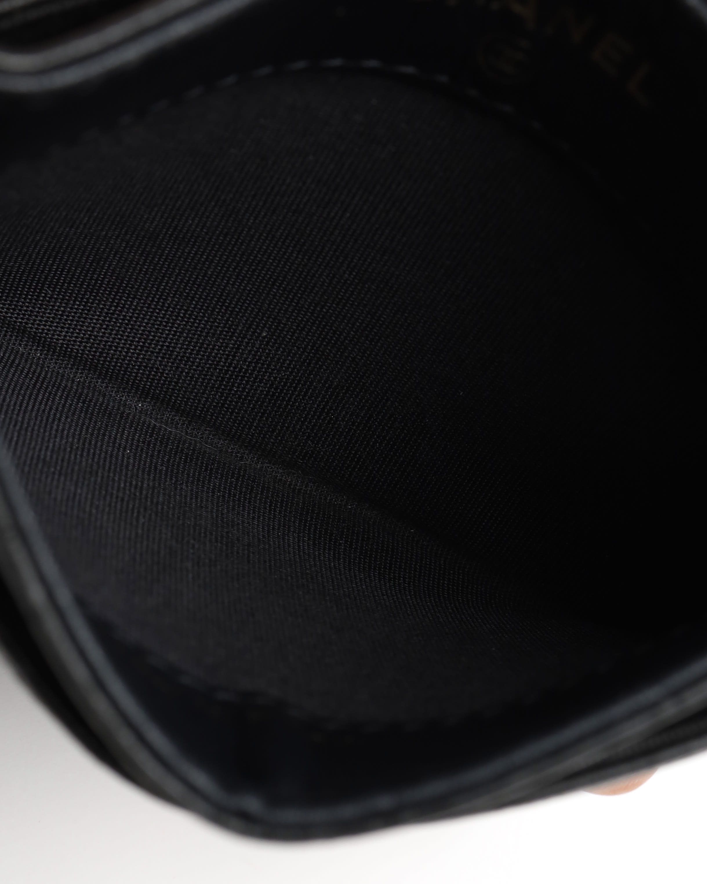 Pre-owned Chanel Coco Mark Card Holder In Black