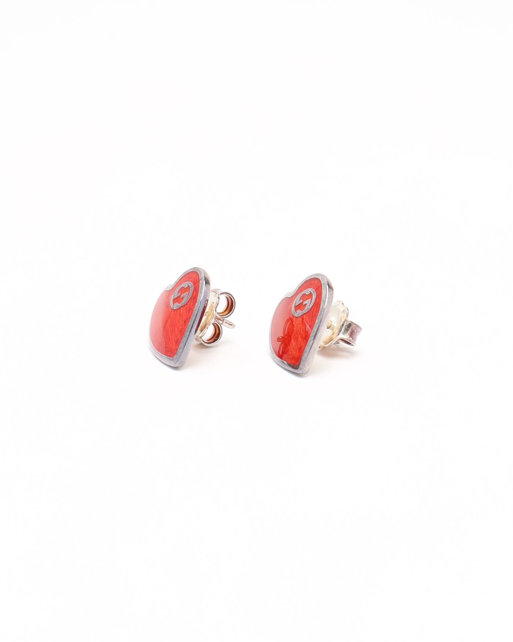 Gucci Interlocking G Hearts In Silver In Multi