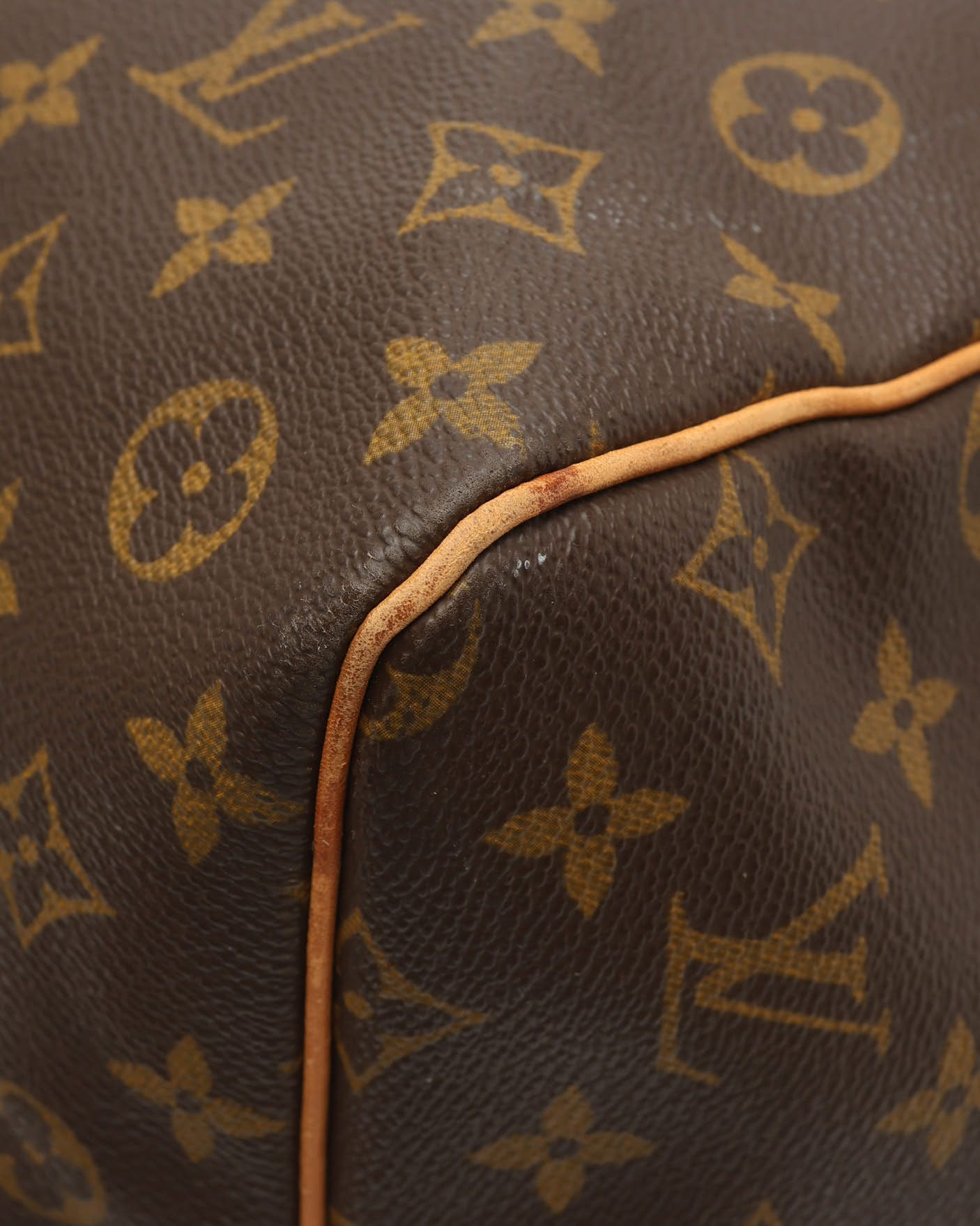 Pre-owned Louis Vuitton Monogram Keepall 60 Weekend Bag In Brown