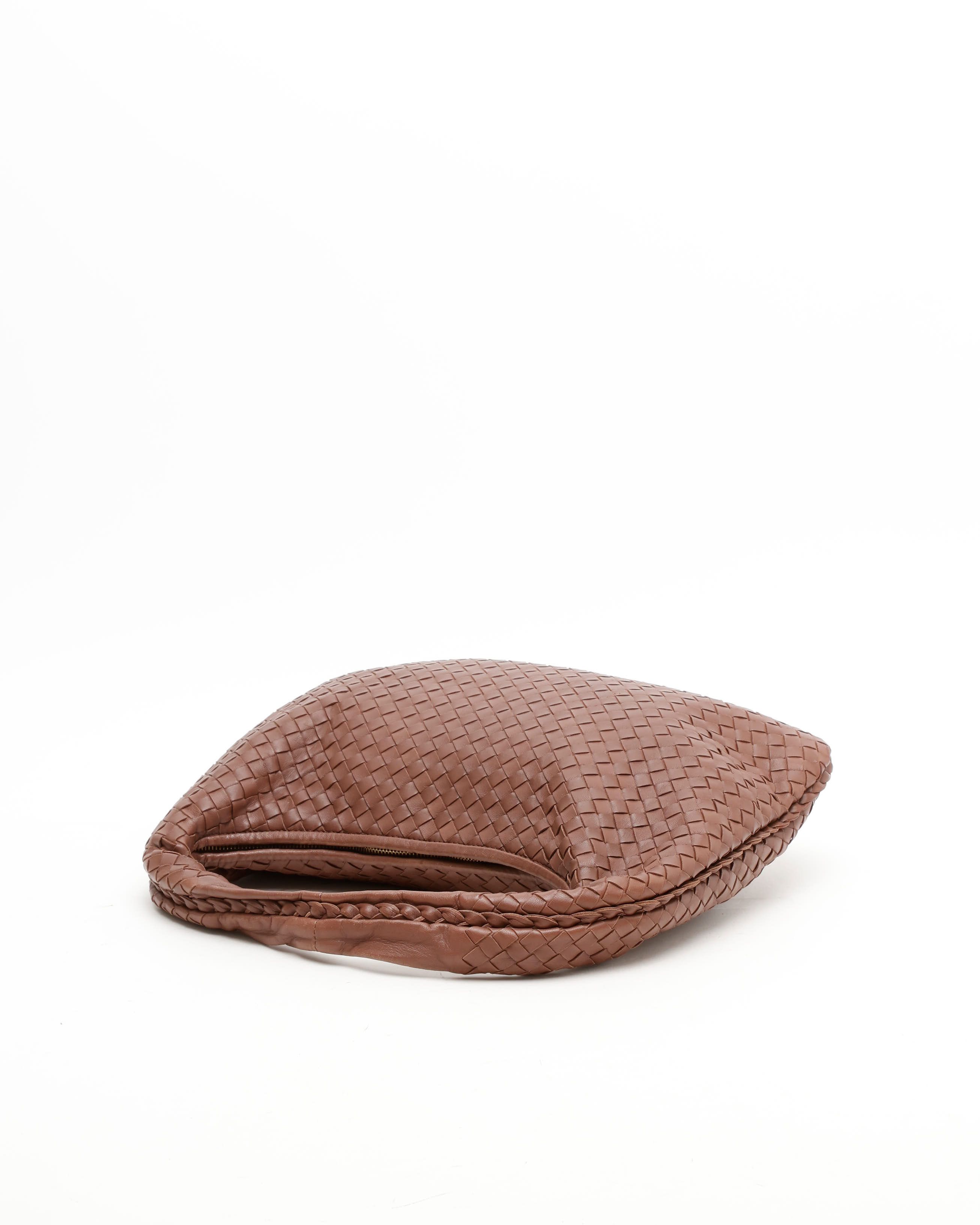 Bottega Veneta Intrecciato Medium Hobo Bag In Brown