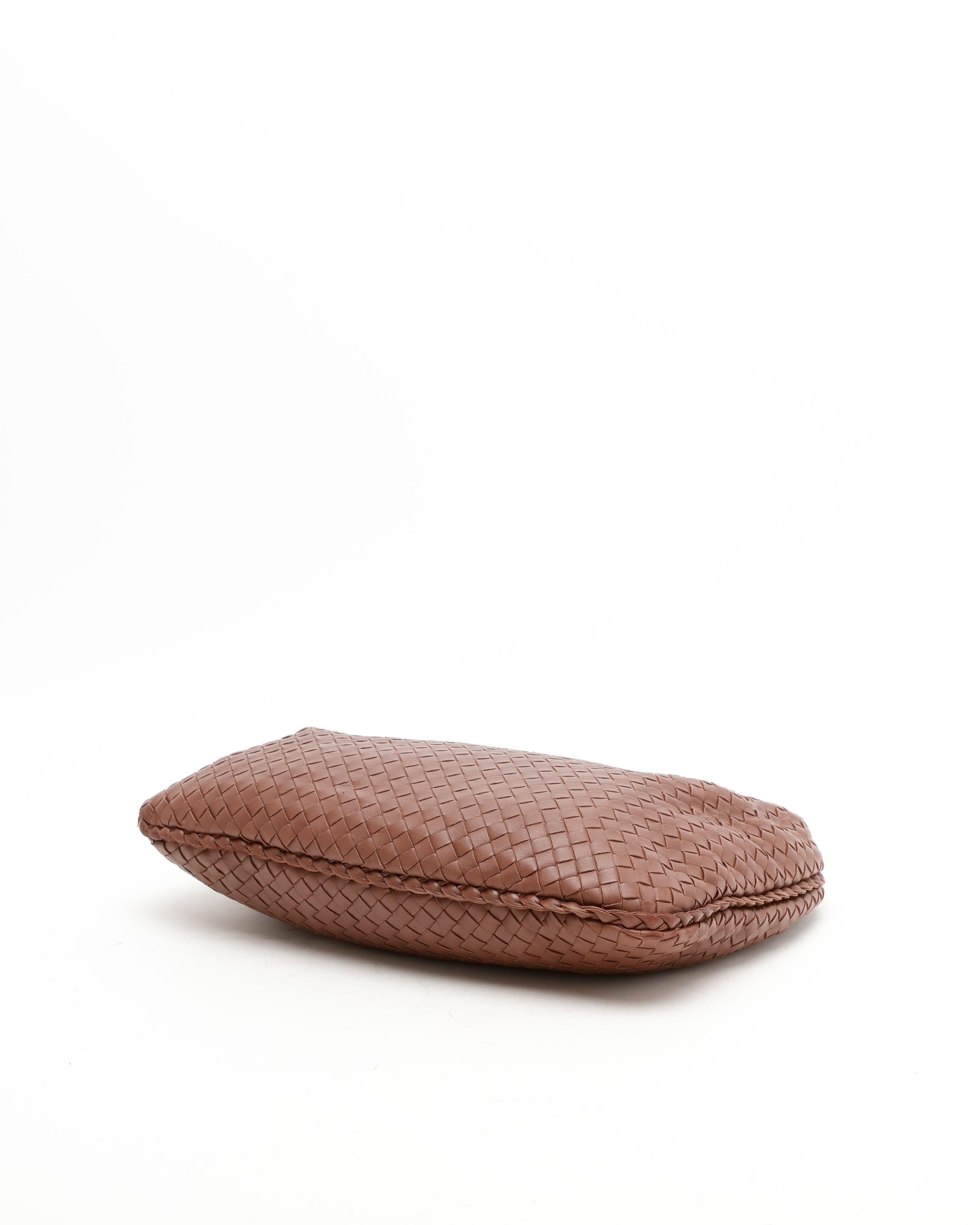 Bottega Veneta Intrecciato Medium Hobo Bag In Brown