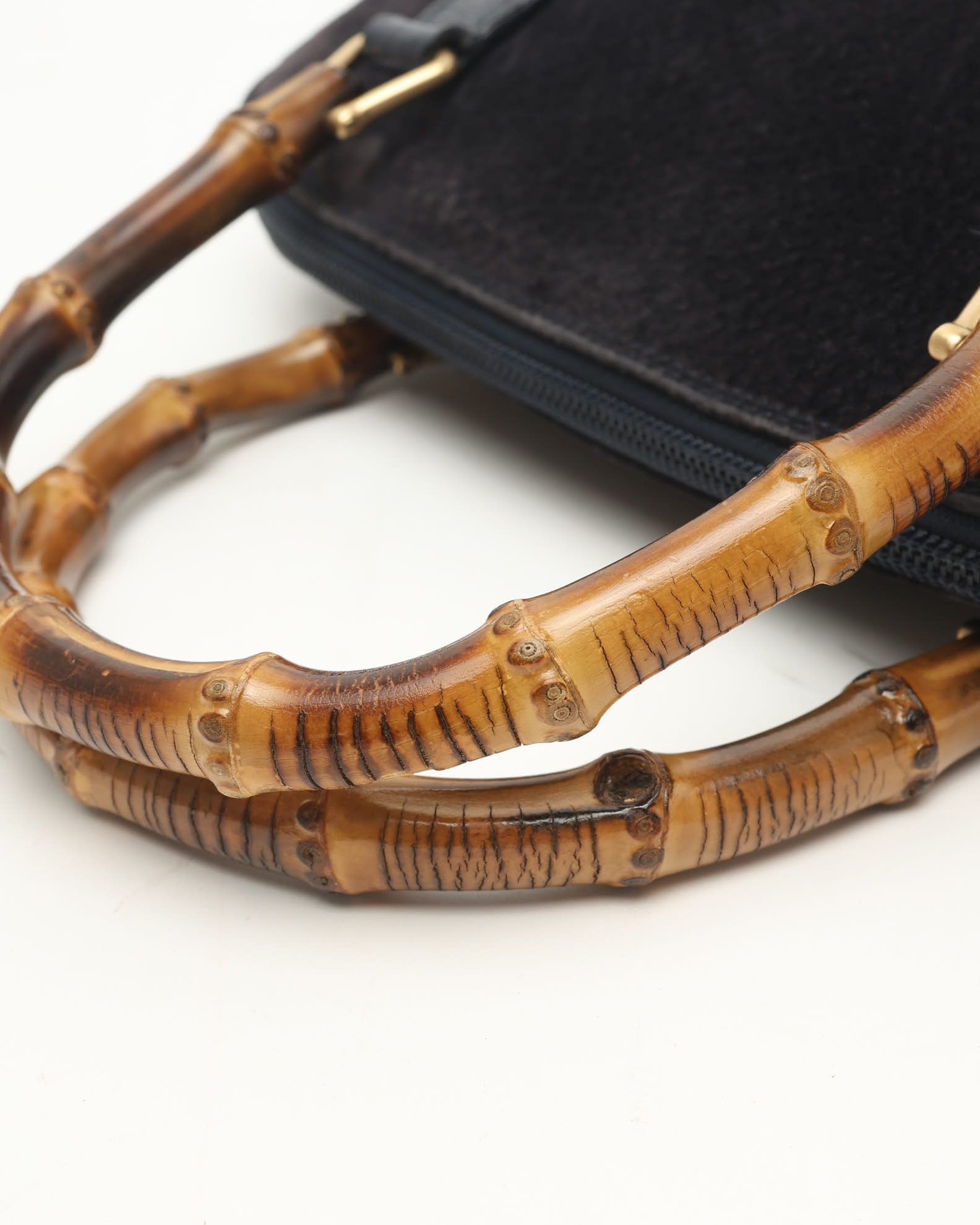 Gucci Suede Bamboo Handbag In Brown