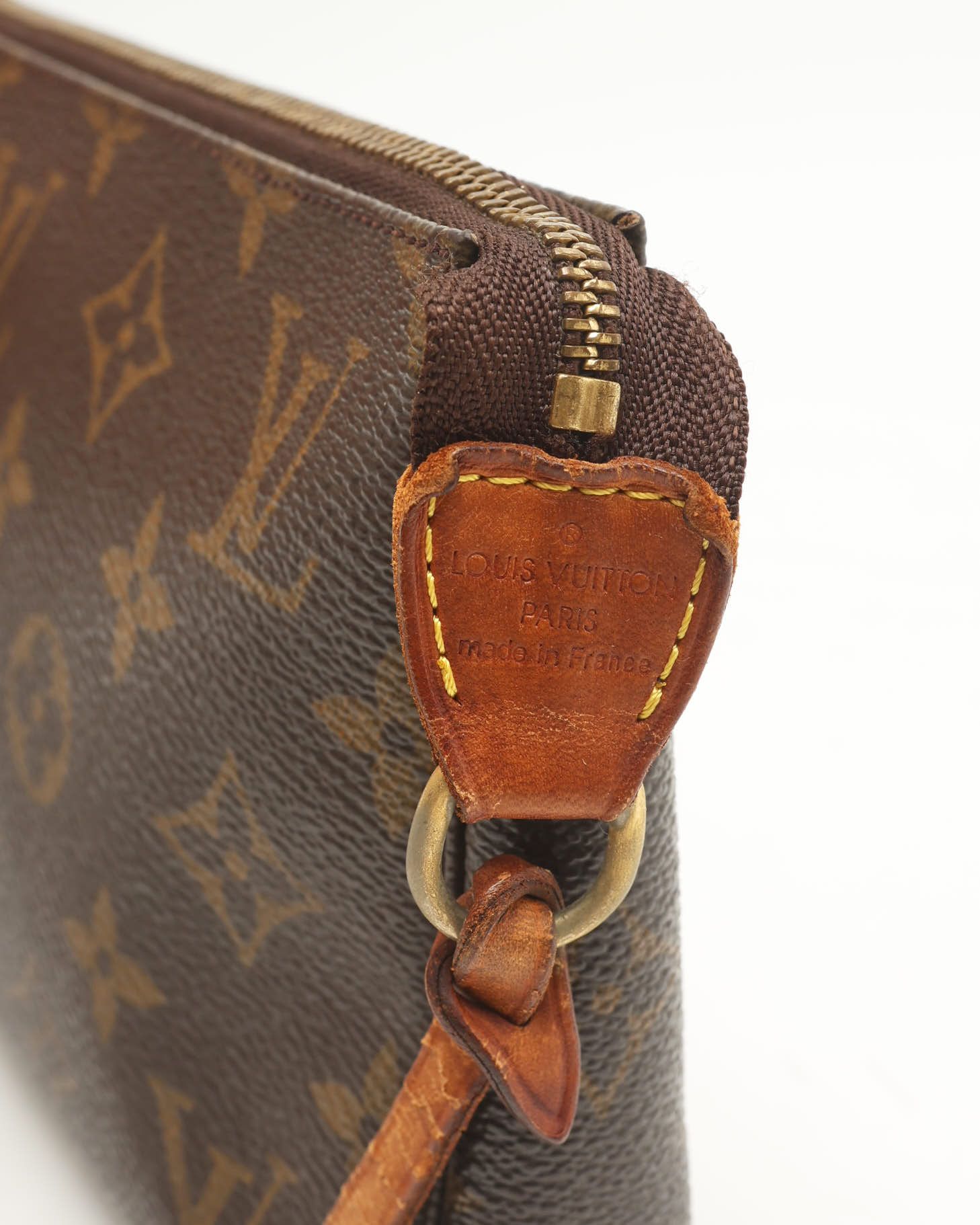 Pre-owned Louis Vuitton Monogram Pochette Accessoires Bag In Brown