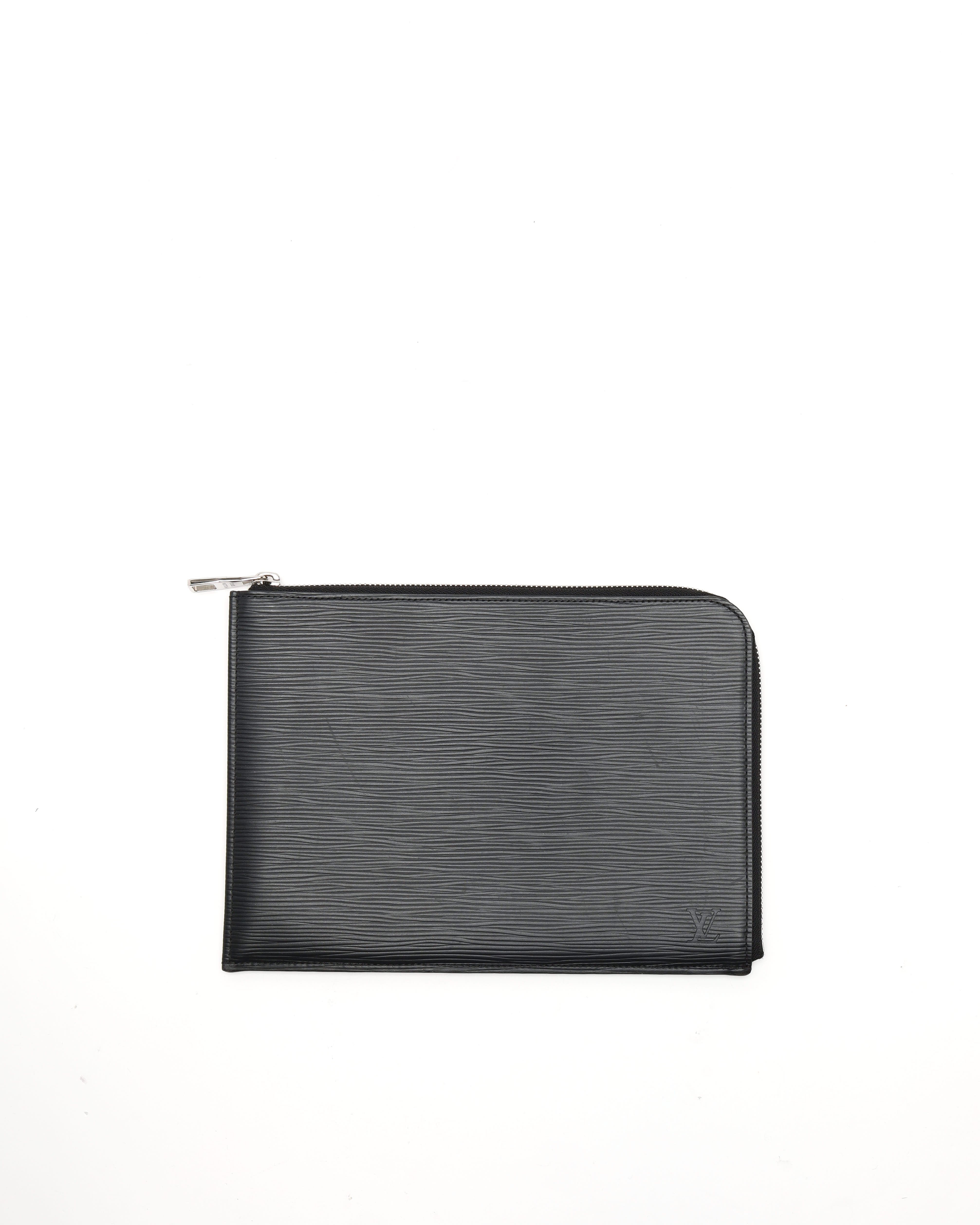 LOUIS VUITTON Pre-owned Epi Leather Pouch In Black