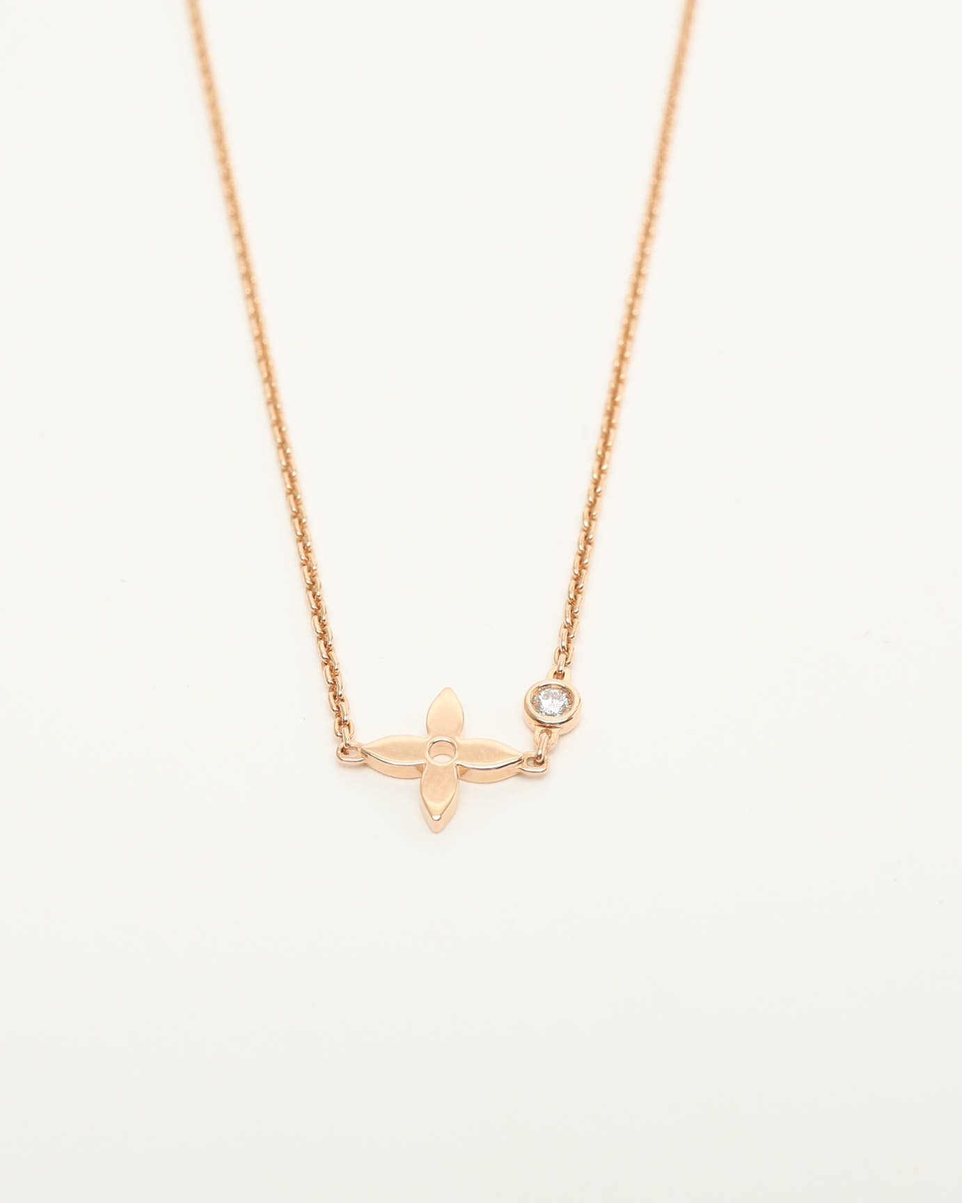 Pre-owned Louis Vuitton Blossom Pendant, 18kt Pink Gold And Diamond