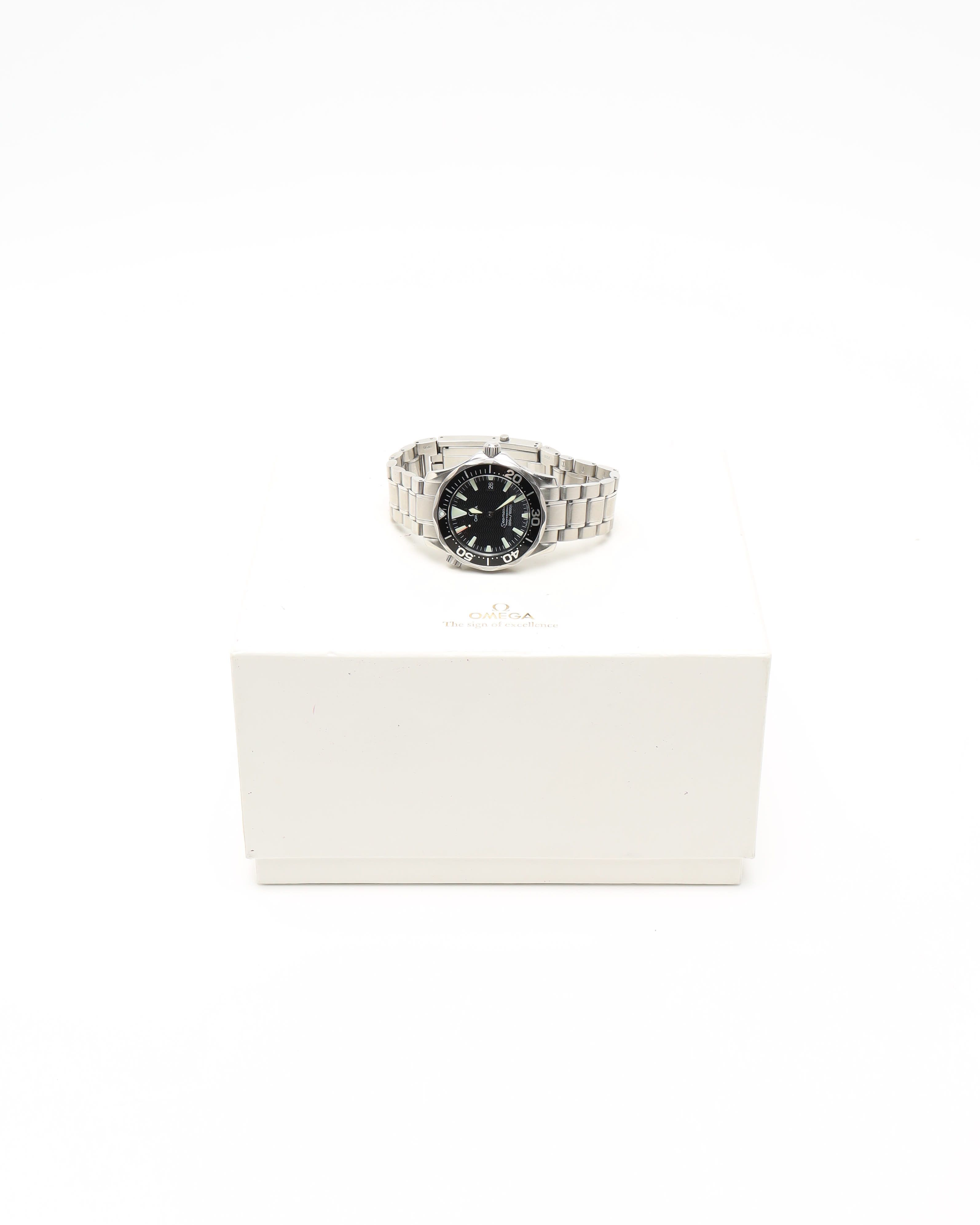 Omega Seamaster 300m 36mm Ref 2622.50 Watch In Silver