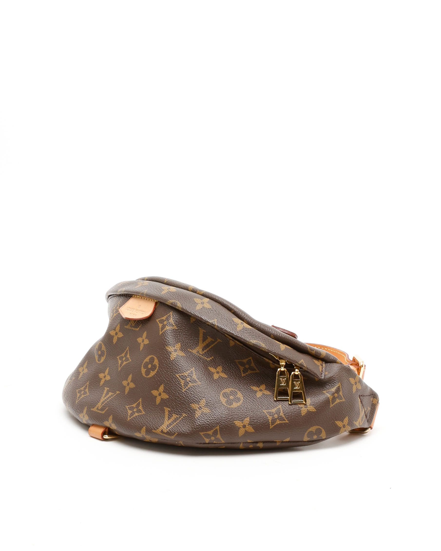 Pre-owned Louis Vuitton Monogram Bumbag In Brown