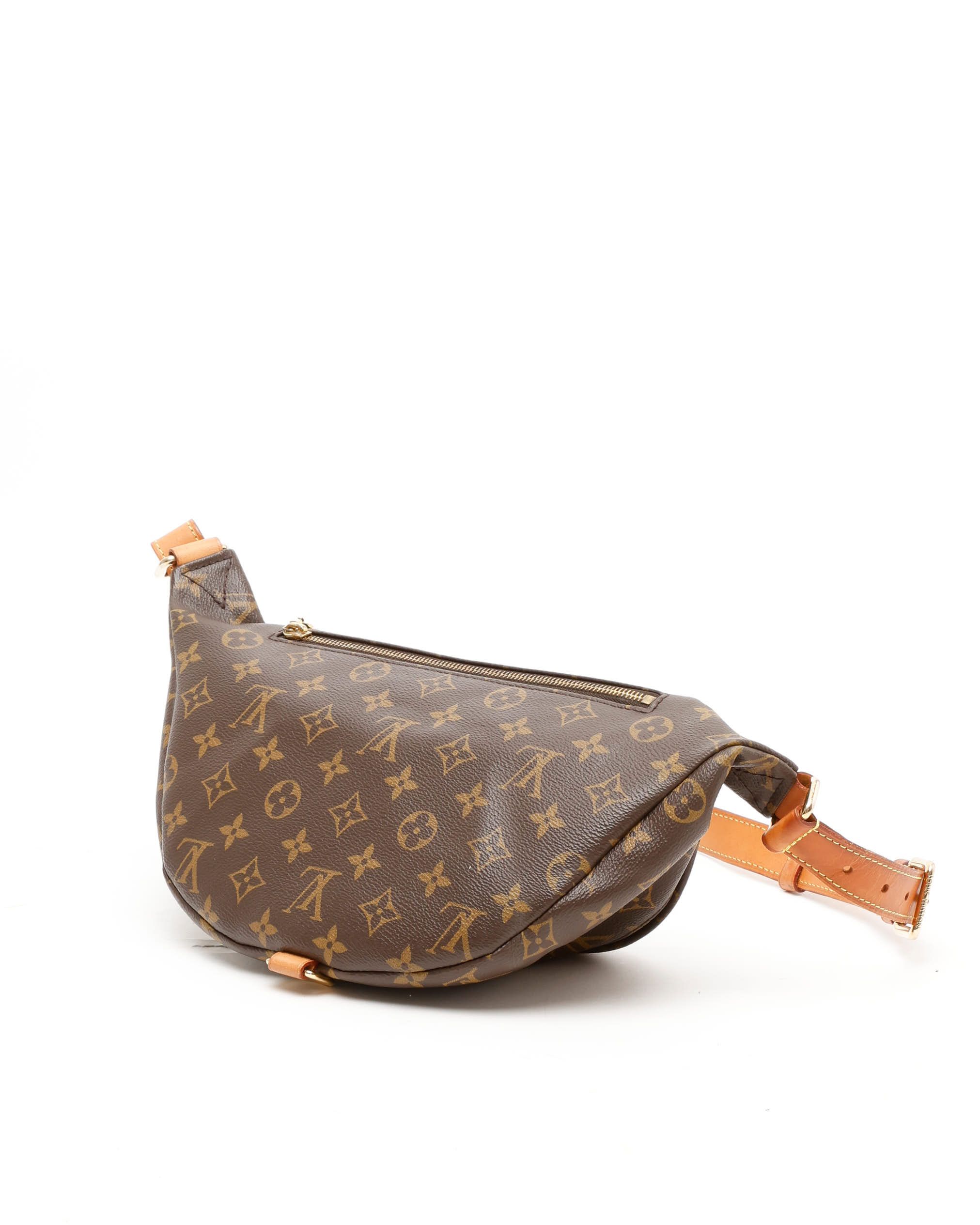 Pre-owned Louis Vuitton Monogram Bumbag In Brown