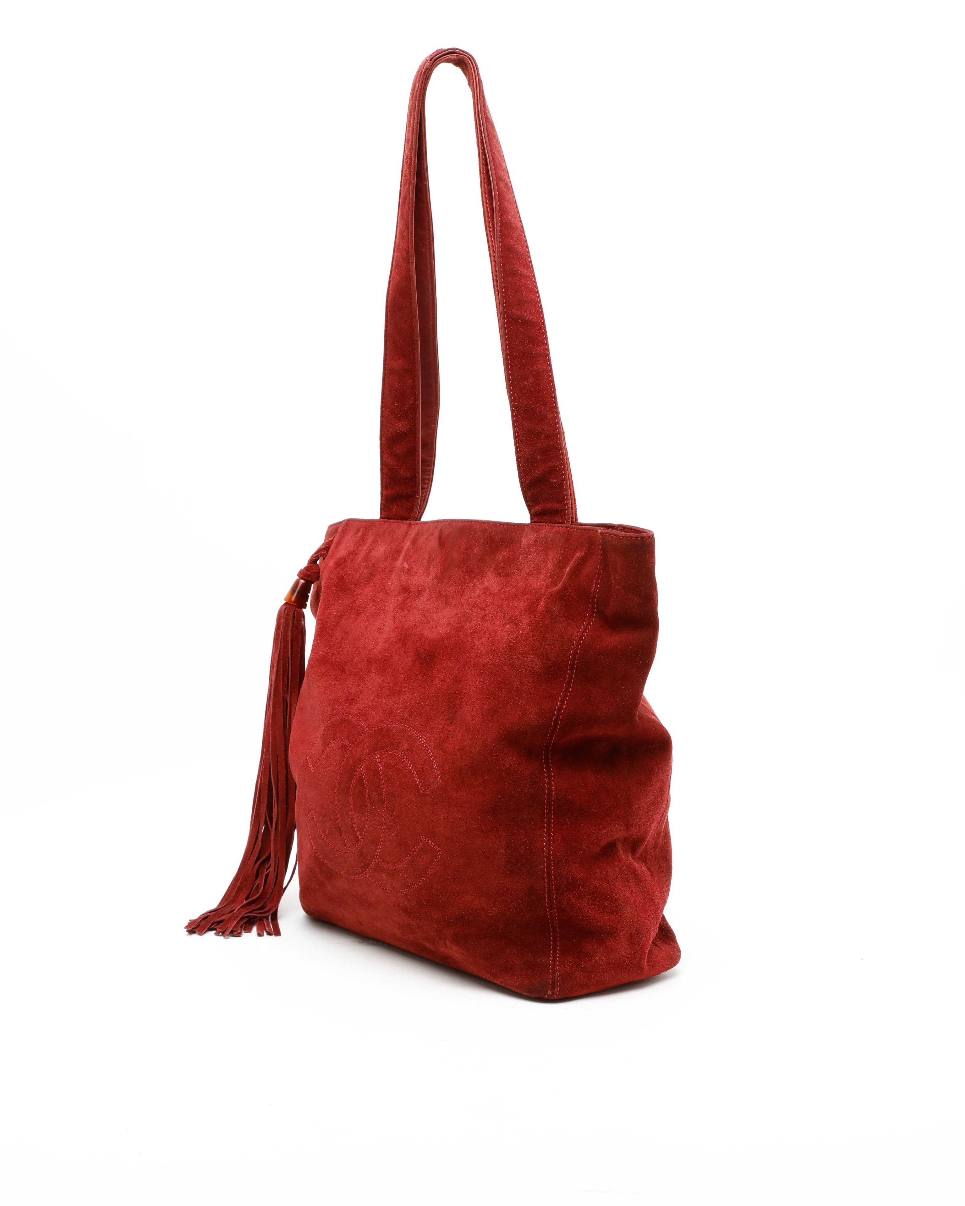 Pre-owned Chanel Cc Suede Fringe Tote Bag In Red