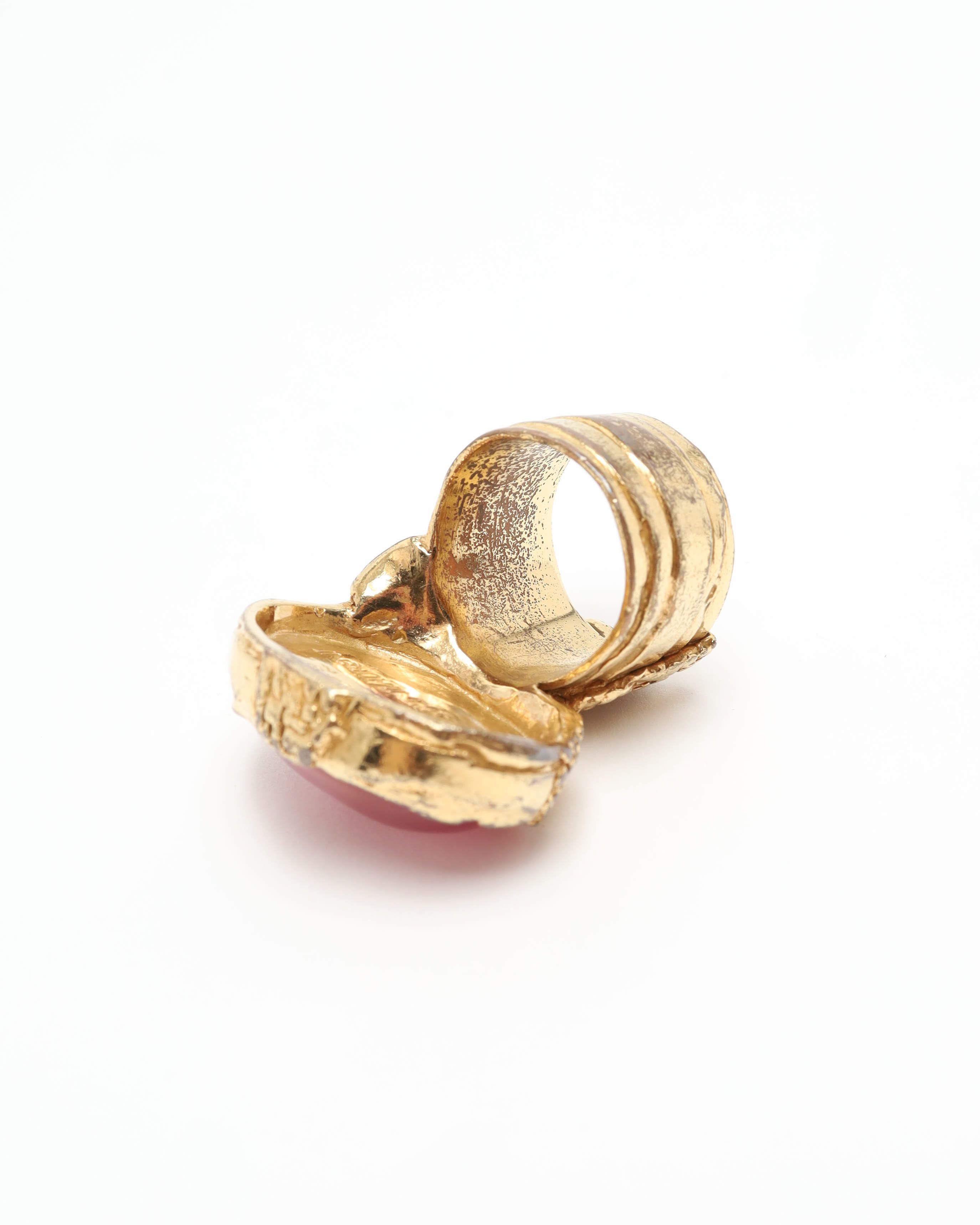 Saint Laurent Vintage Stone Ring In Gold