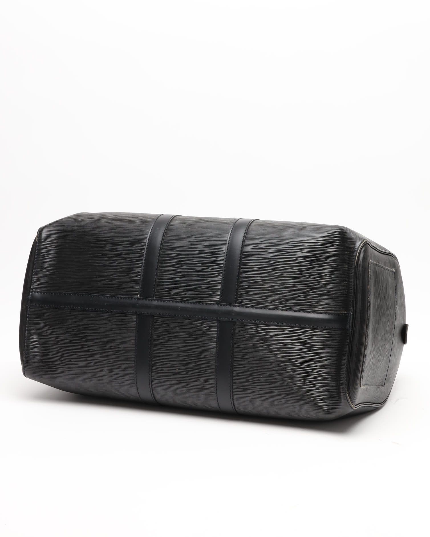 Pre-owned Louis Vuitton Epi Keepall 45 Weekend Bag In Black