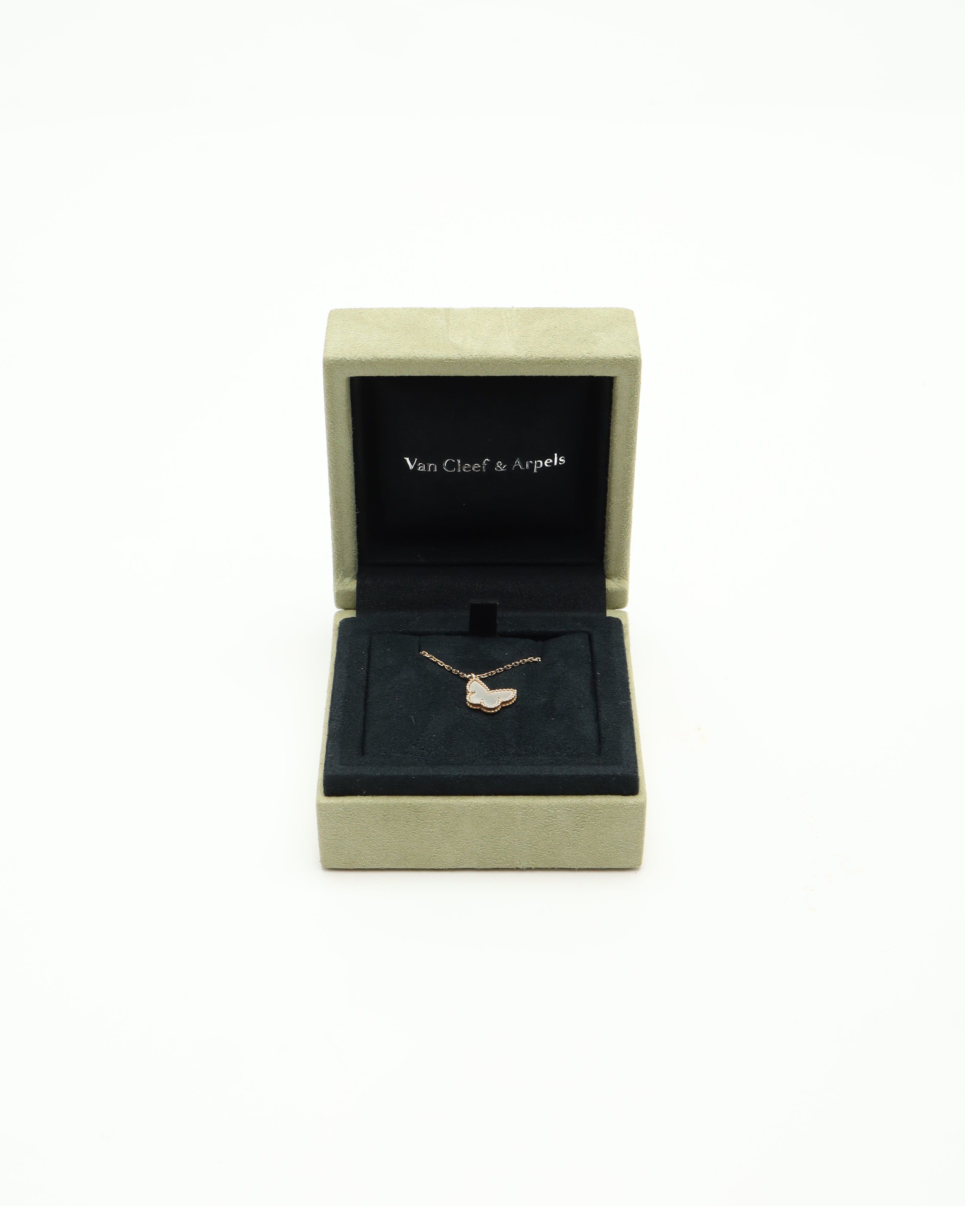 Van Cleef & Arpels Sweet Butterflies Pendant Necklace In Gold