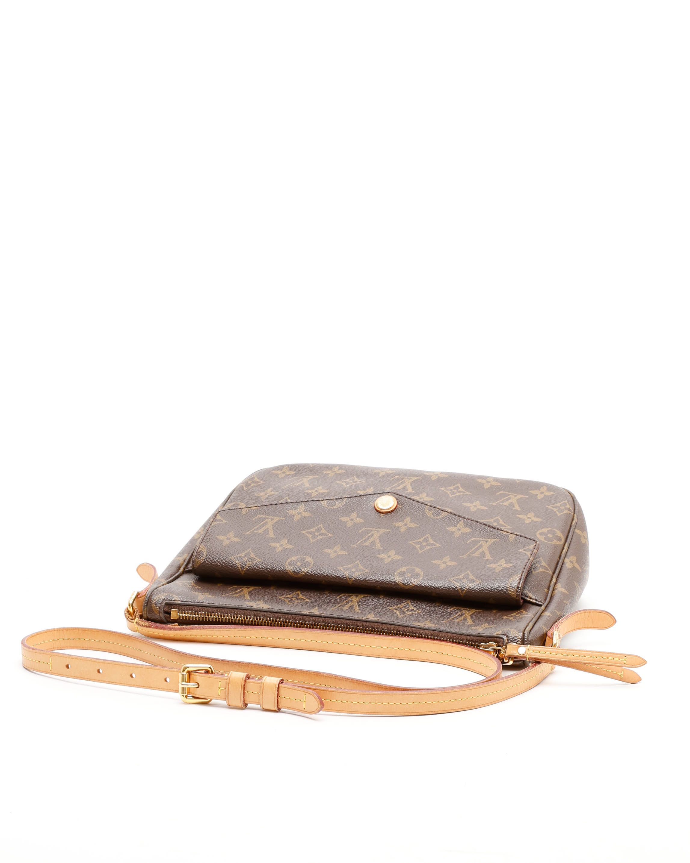 Pre-owned Louis Vuitton Monogram Mabillon Crossbody Bag In Brown