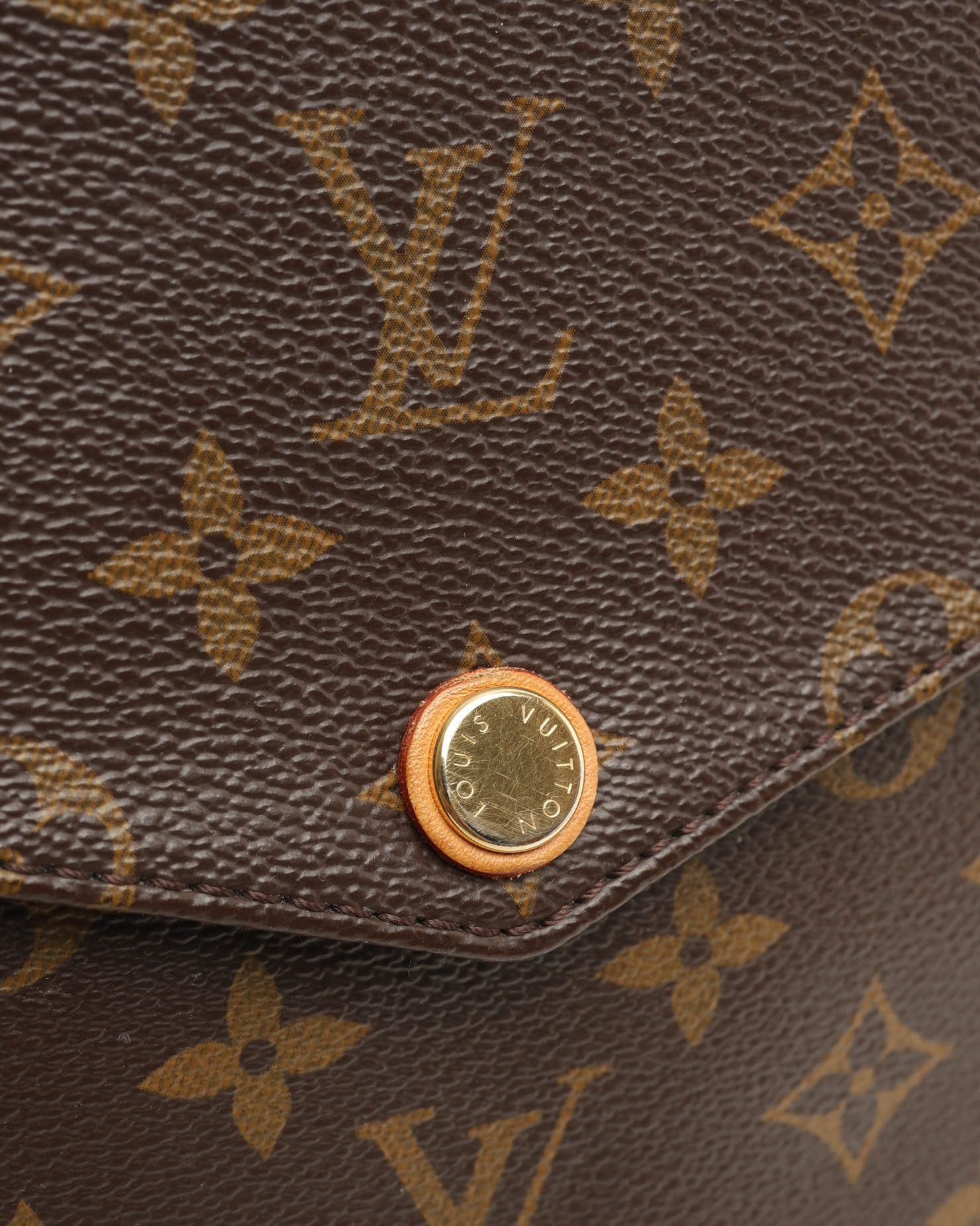 Pre-owned Louis Vuitton Monogram Mabillon Crossbody Bag In Brown
