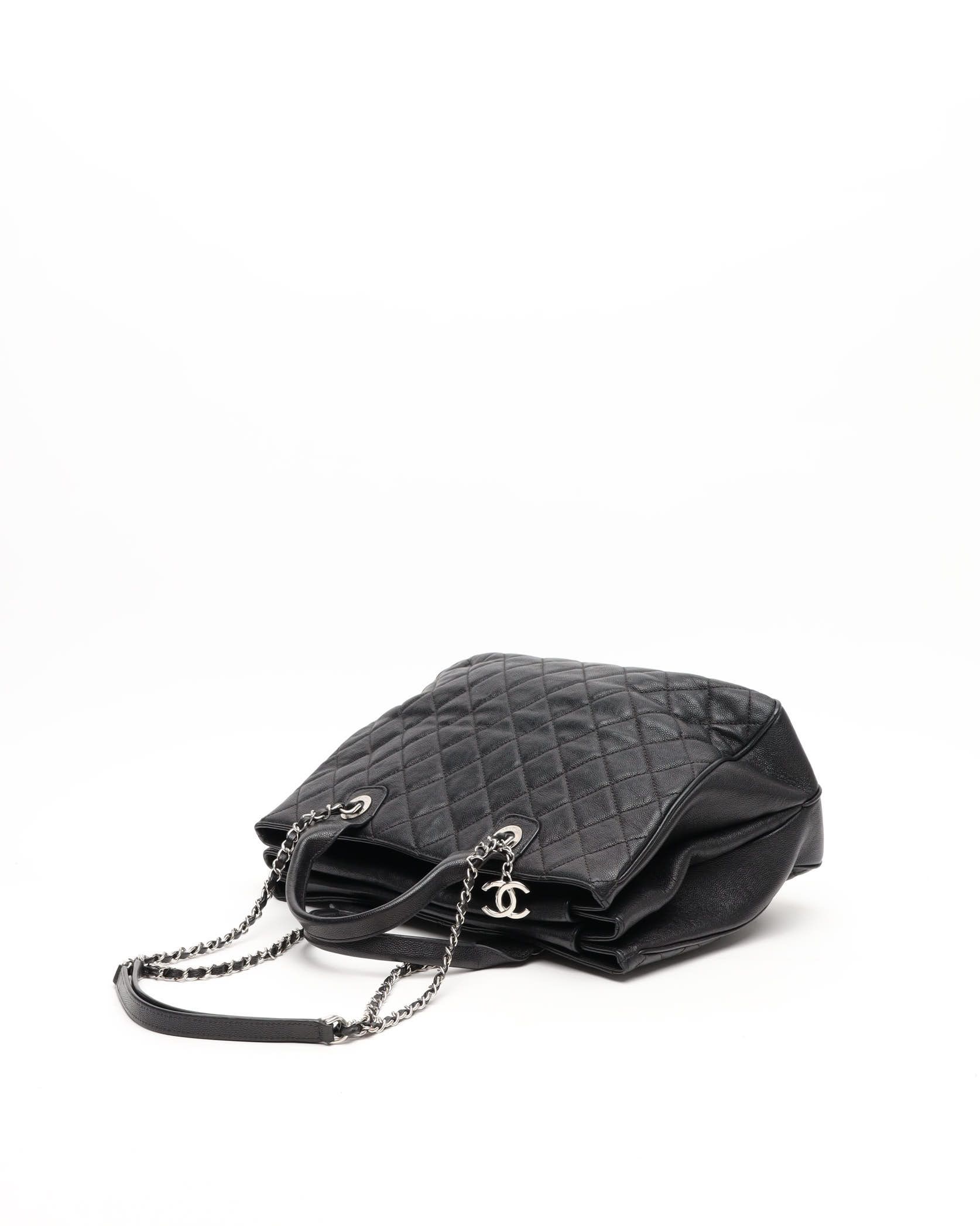 Pre-owned Chanel Caviar Urban Companion Tote Bag In Black