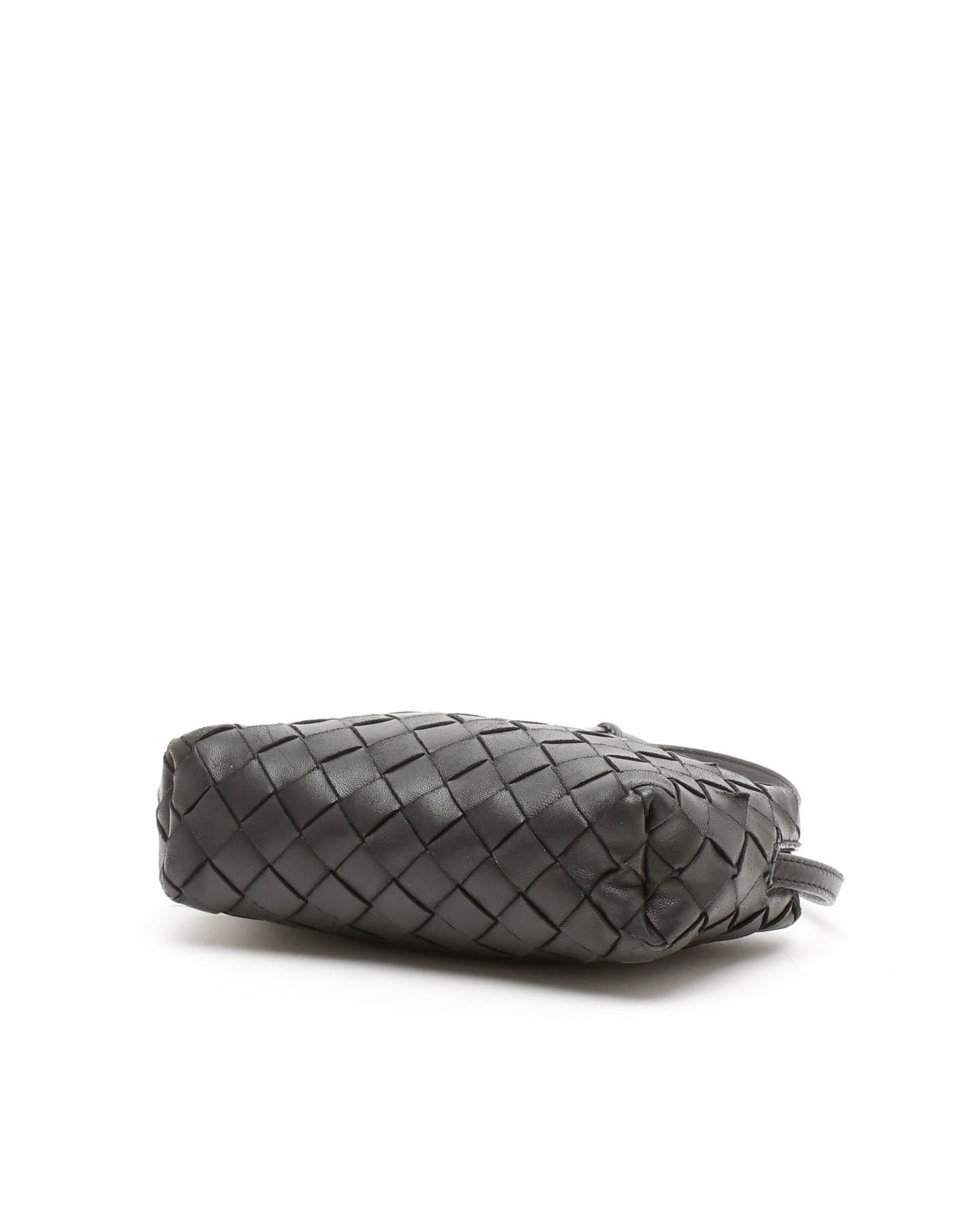 Bottega Veneta Intrecciato Mini Loop Camera Bag In Black