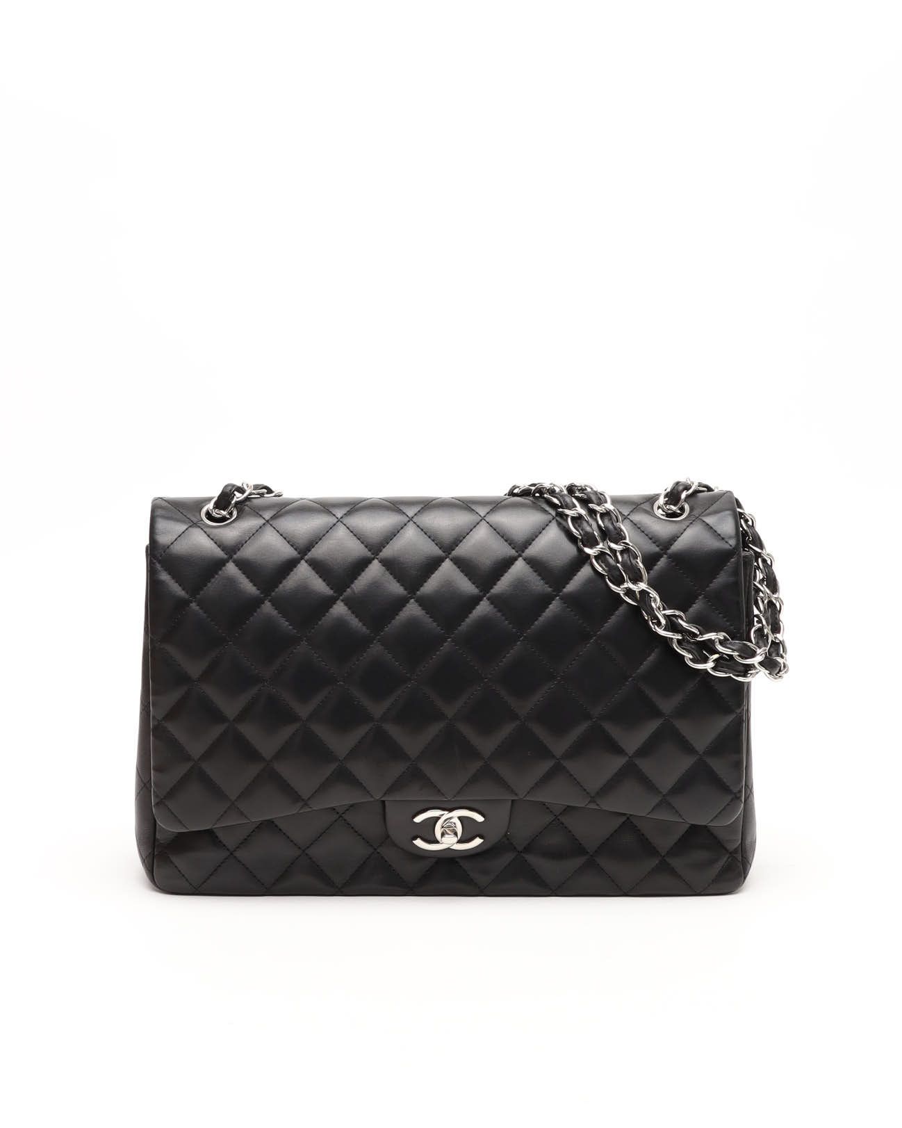 Pre-owned Chanel Classic Maxi Double Flap Bag In Black
