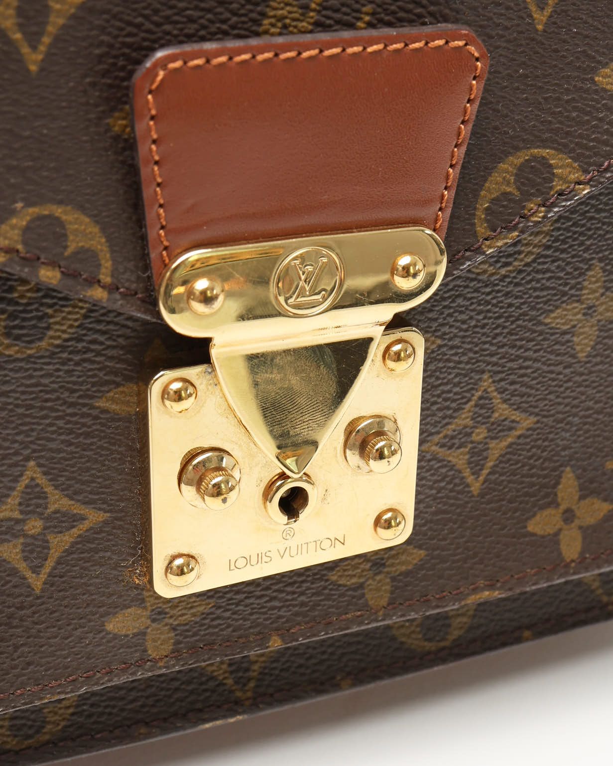 Pre-owned Louis Vuitton Monogram Monceau 28 Bag In Brown