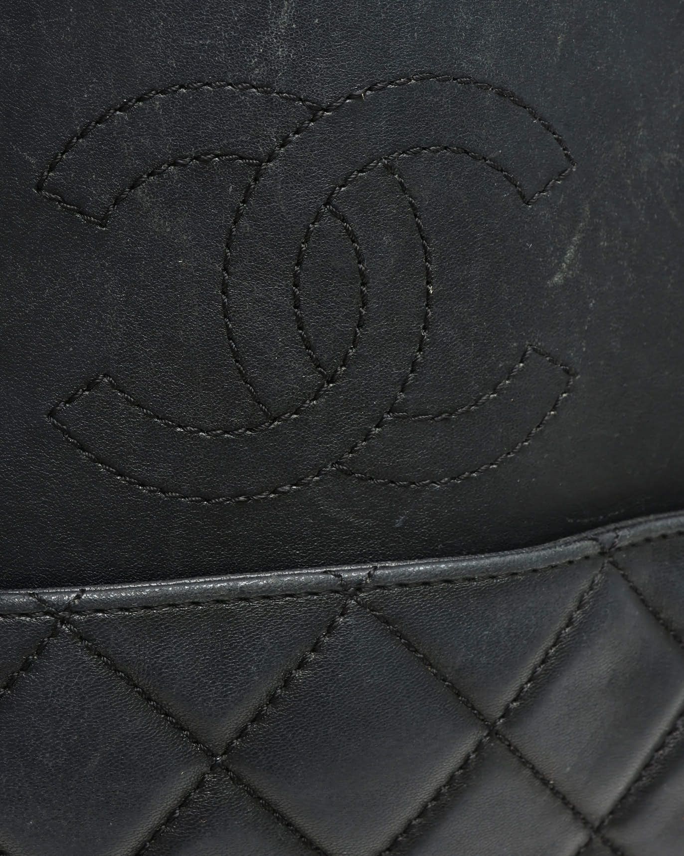 Pre-owned Chanel Cc Urban Delight Tote Bag In Black