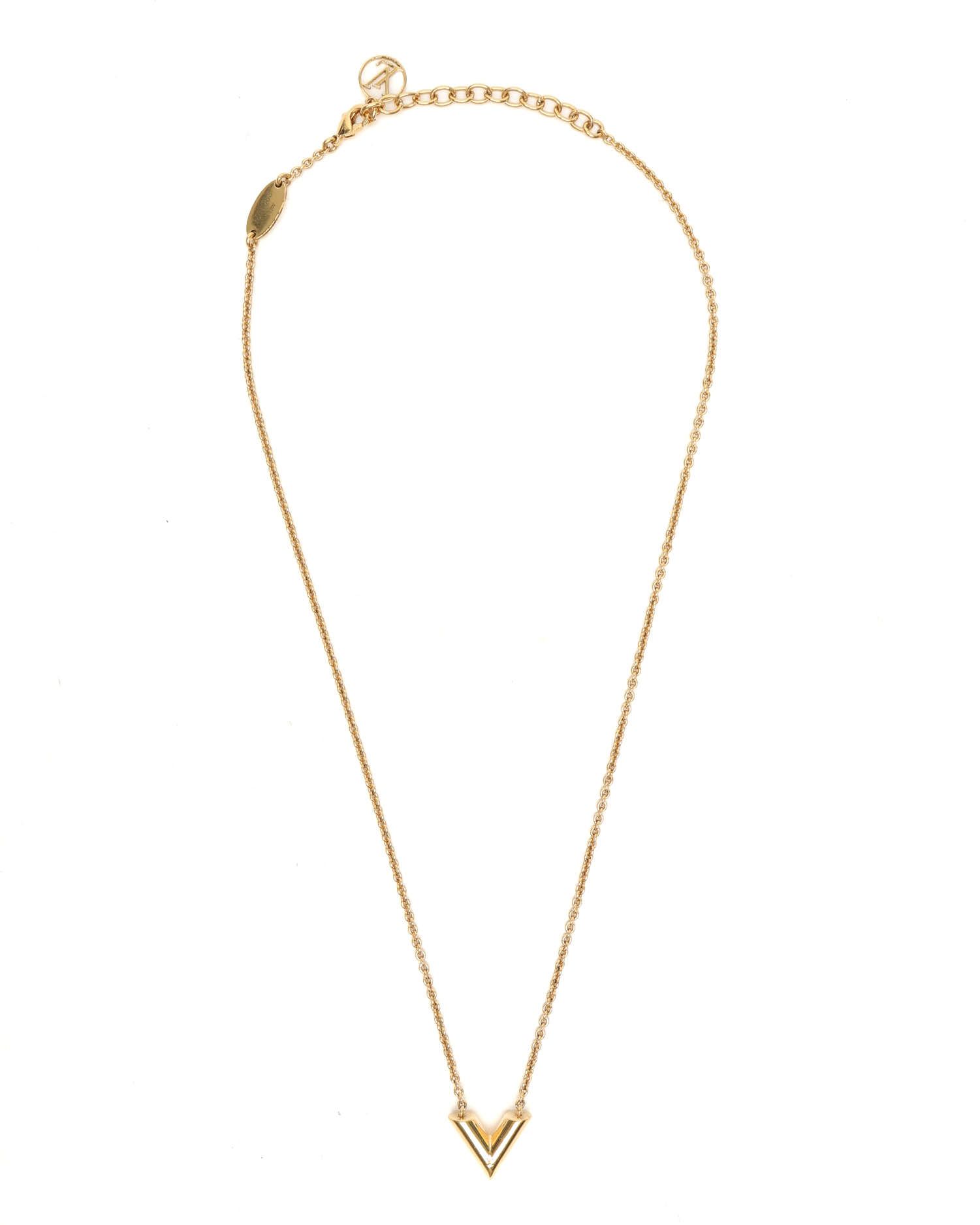 Pre-owned Louis Vuitton Essential V Necklace In Gold