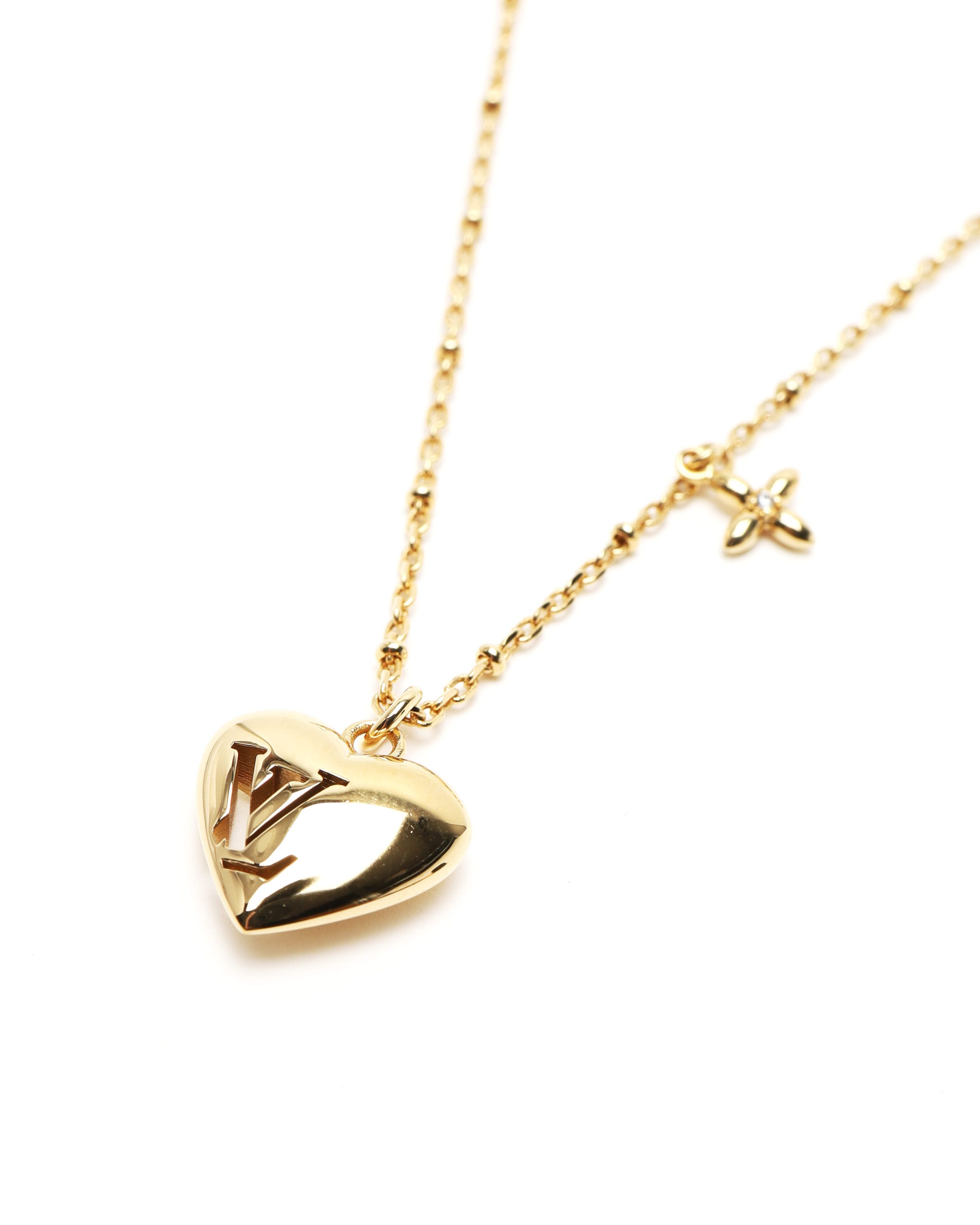 Pre-owned Louis Vuitton Blooming Heart Necklace In Gold