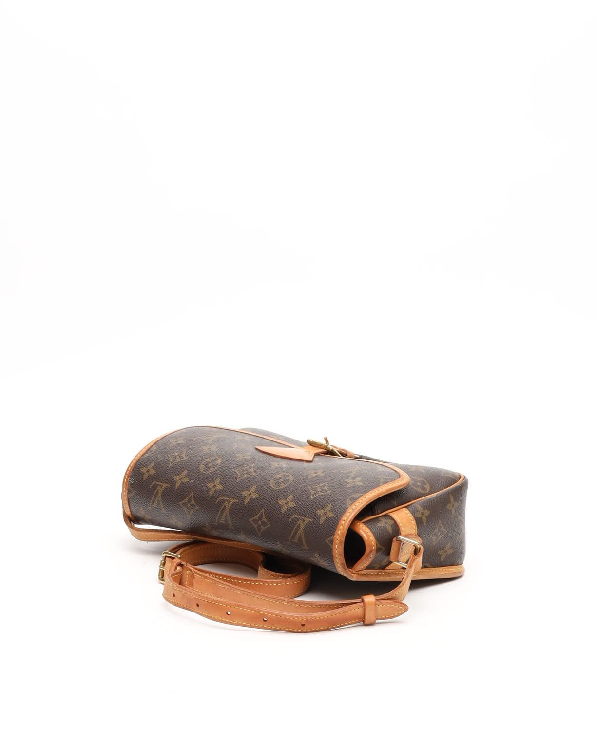Pre-owned Louis Vuitton Monogram Sologne Bag In Brown