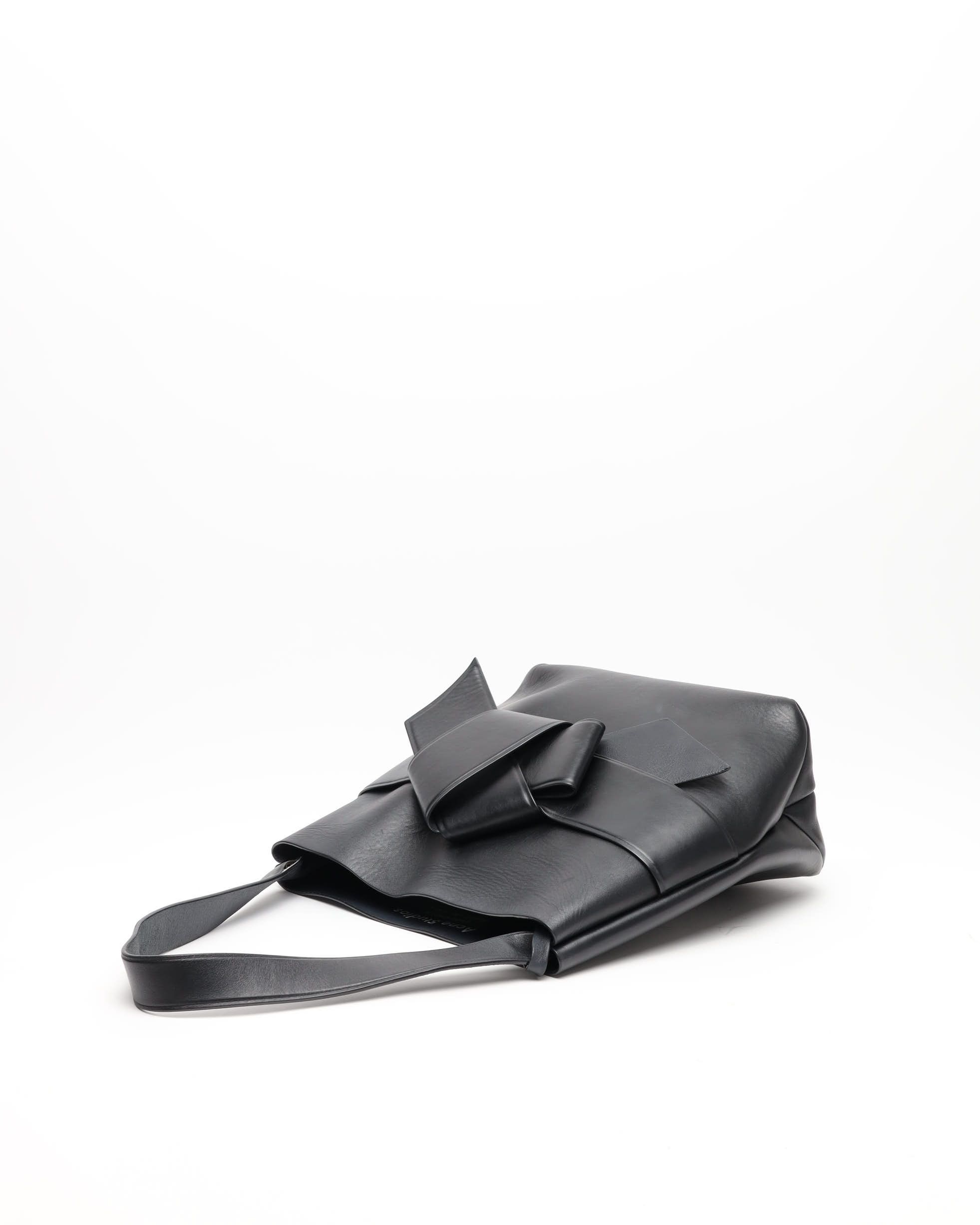 Acne Studios Musubi Shopper Bag In Blue