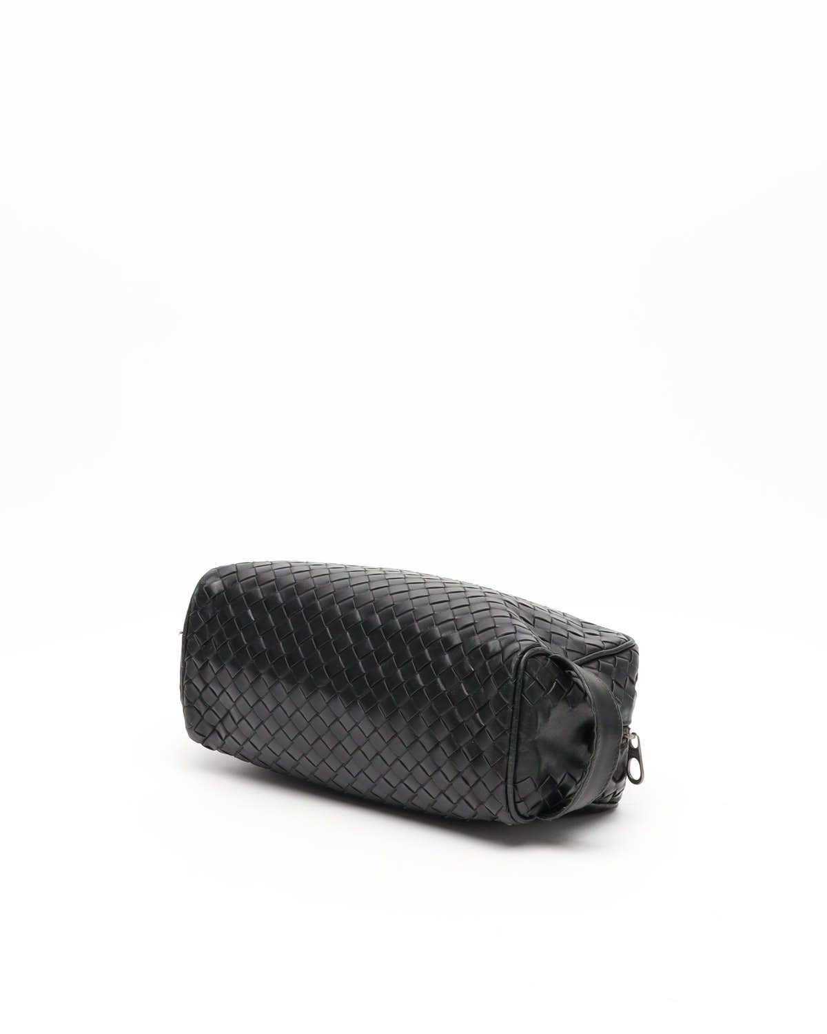 Bottega Veneta Intrecciato Toiletry Bag In Black