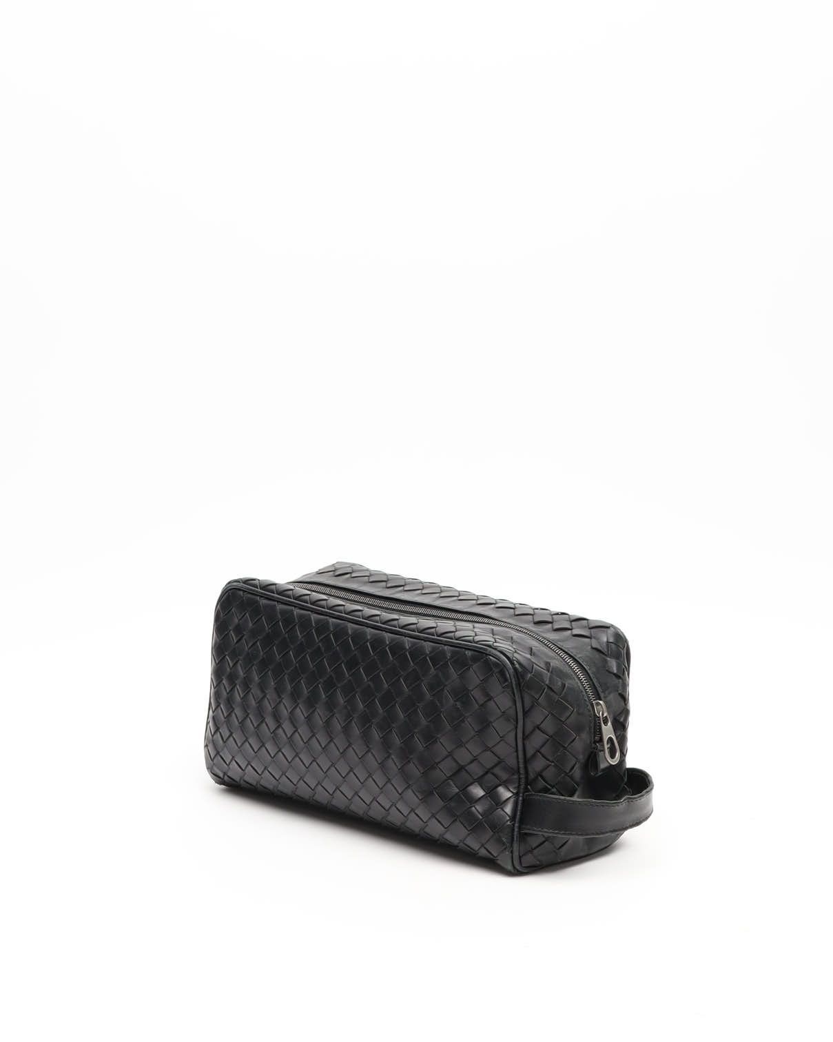 Bottega Veneta Intrecciato Toiletry Bag In Black