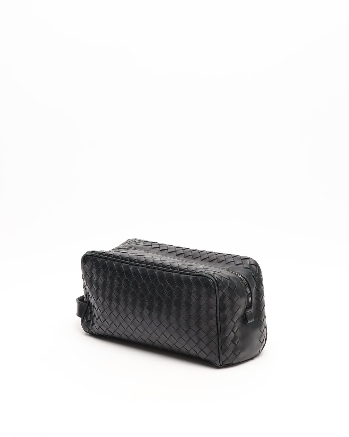 Bottega Veneta Intrecciato Toiletry Bag In Black