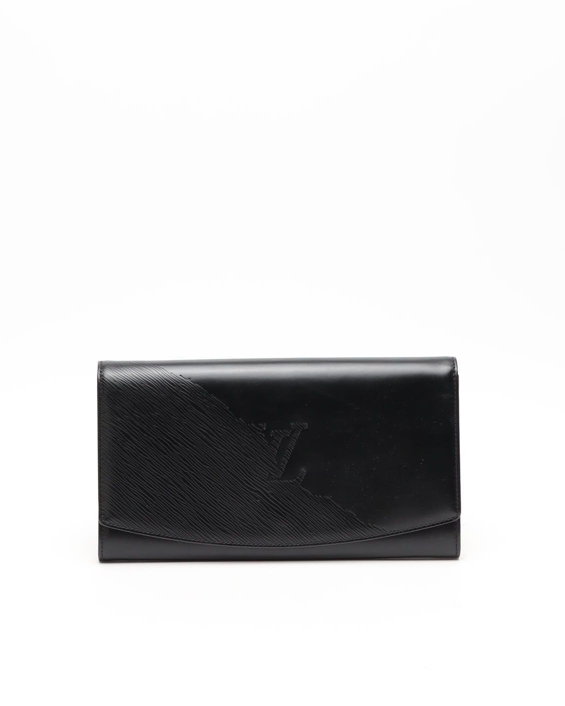 Pre-owned Louis Vuitton Epi Aegean Opera Clutch Bag In Black