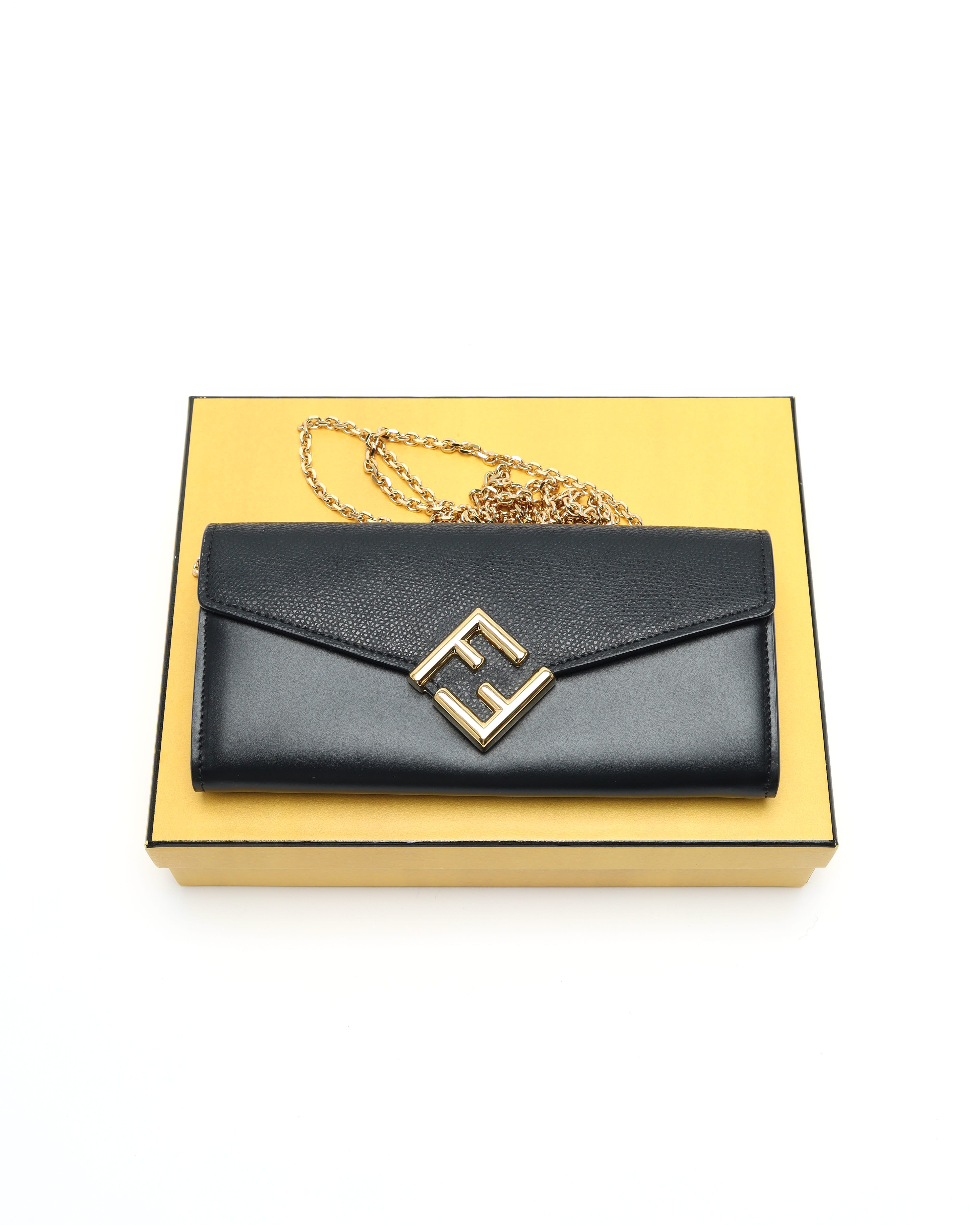Fendi Ff Diamonds Wallet On Chain Bag In Black