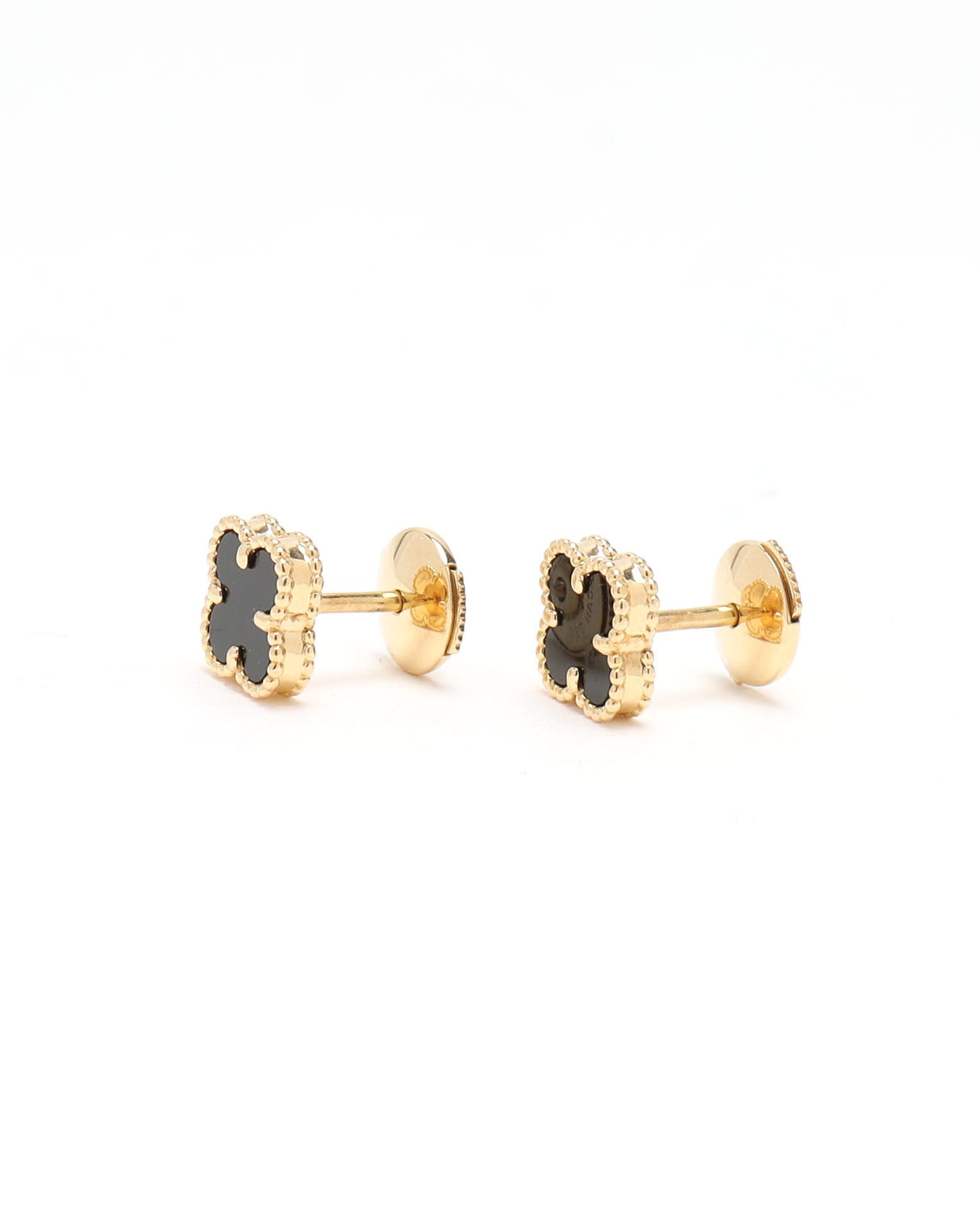 Van Cleef & Arpels Sweet Alhambra Onyx Earrings 18kt Yellow Gold In Black