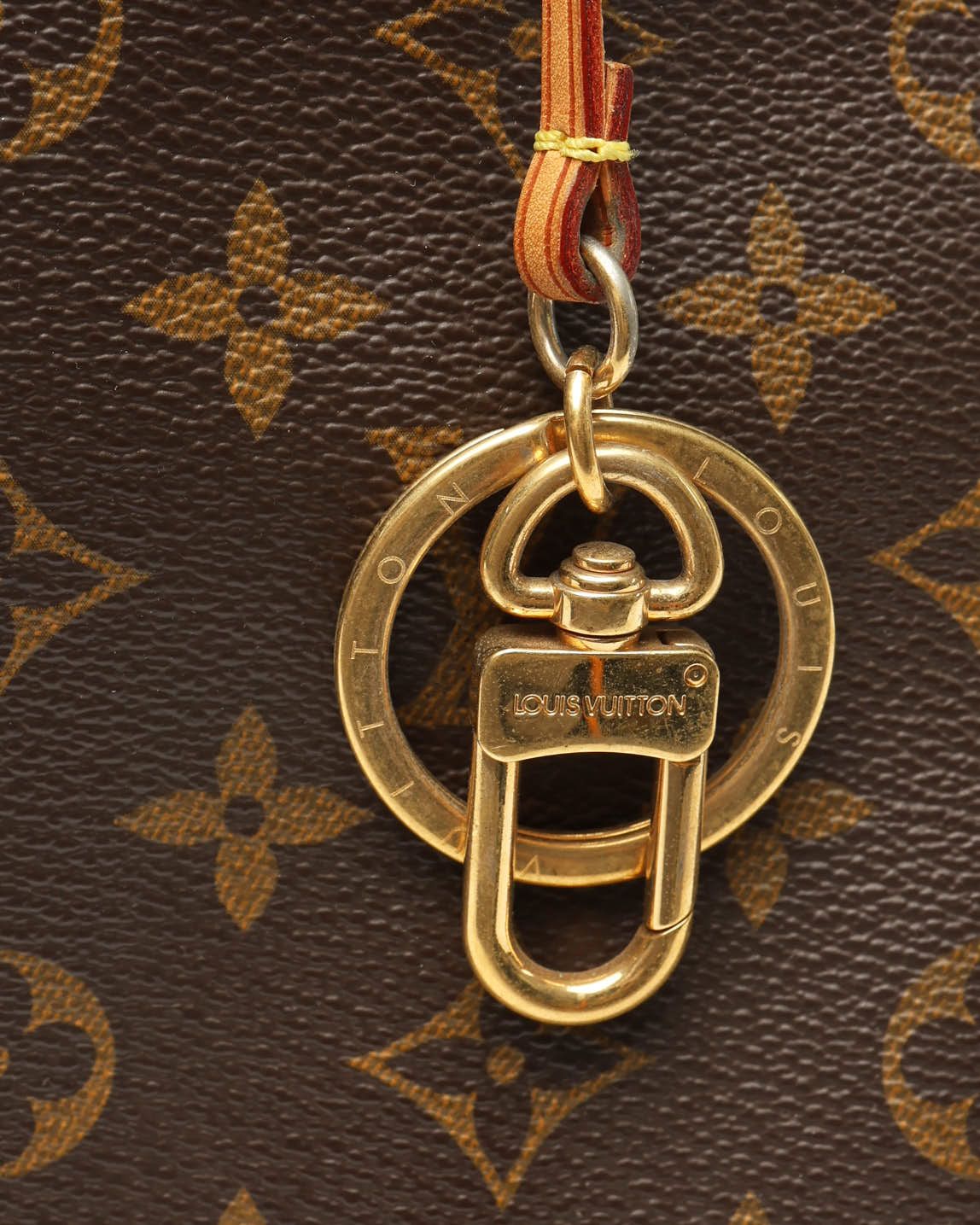 Pre-owned Louis Vuitton Monogram Artsy Mm Bag In Brown