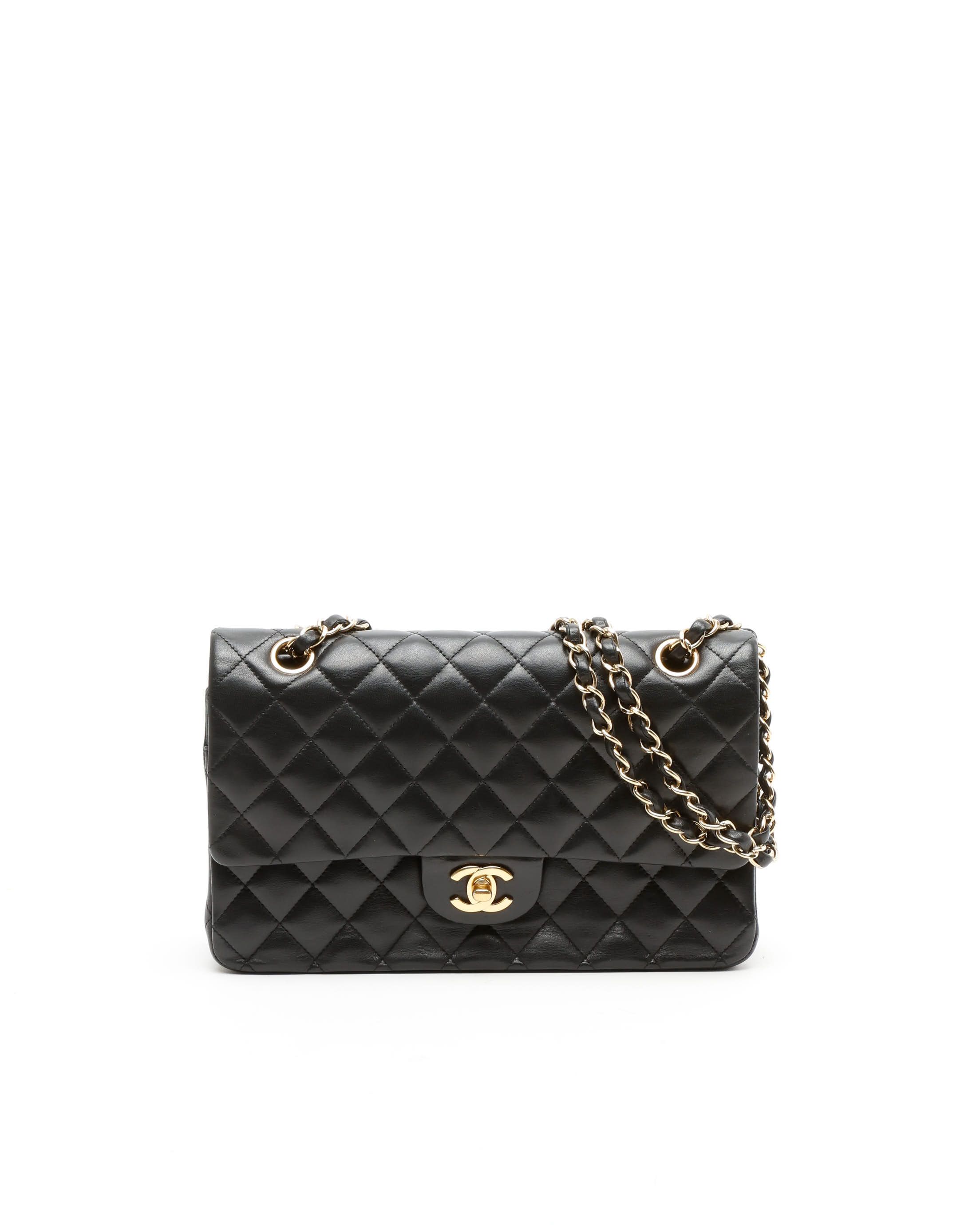Pre-owned Chanel Classic Medium Double Flap Bag In Black