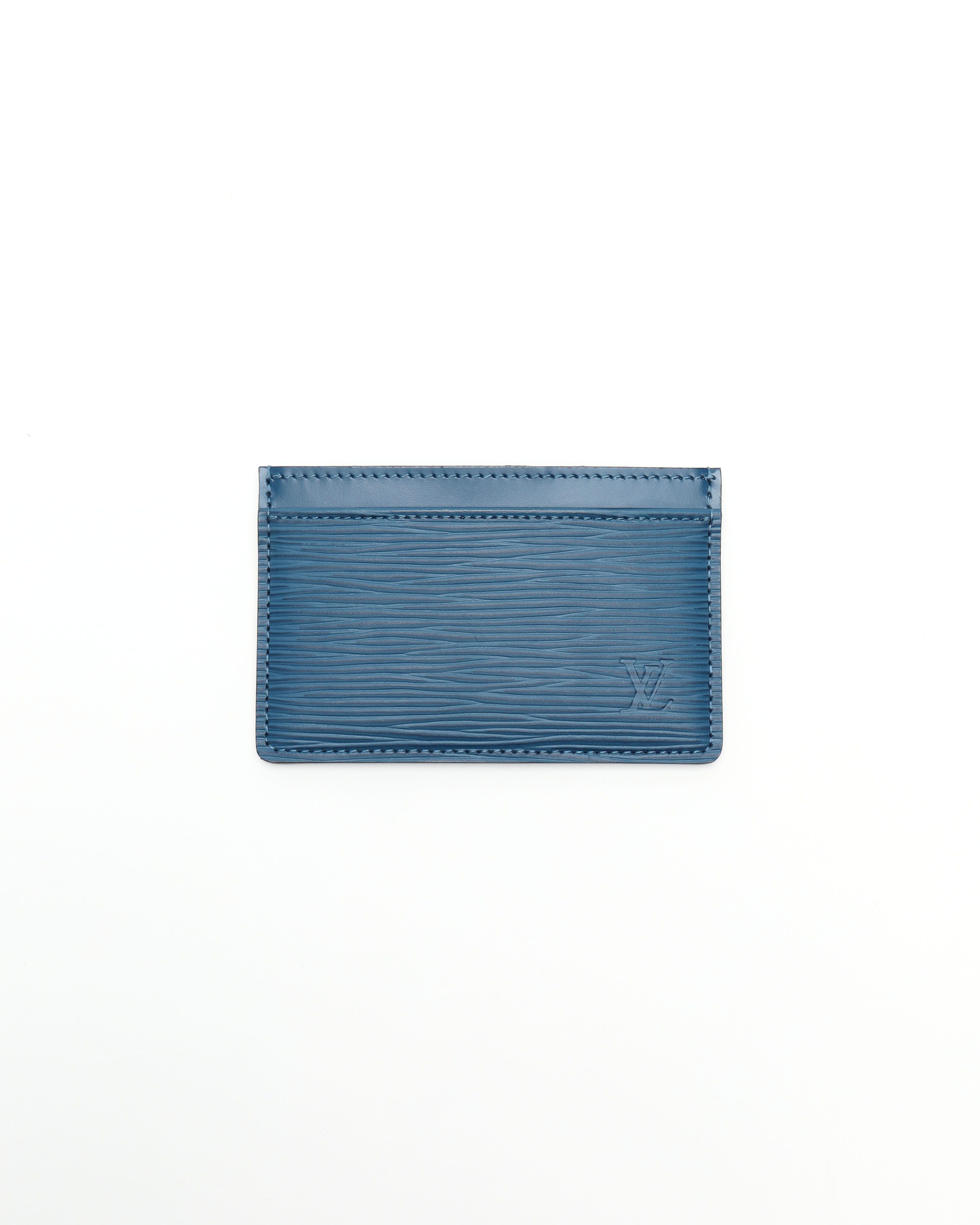 Pre-owned Louis Vuitton Epi Card Holder In Blue