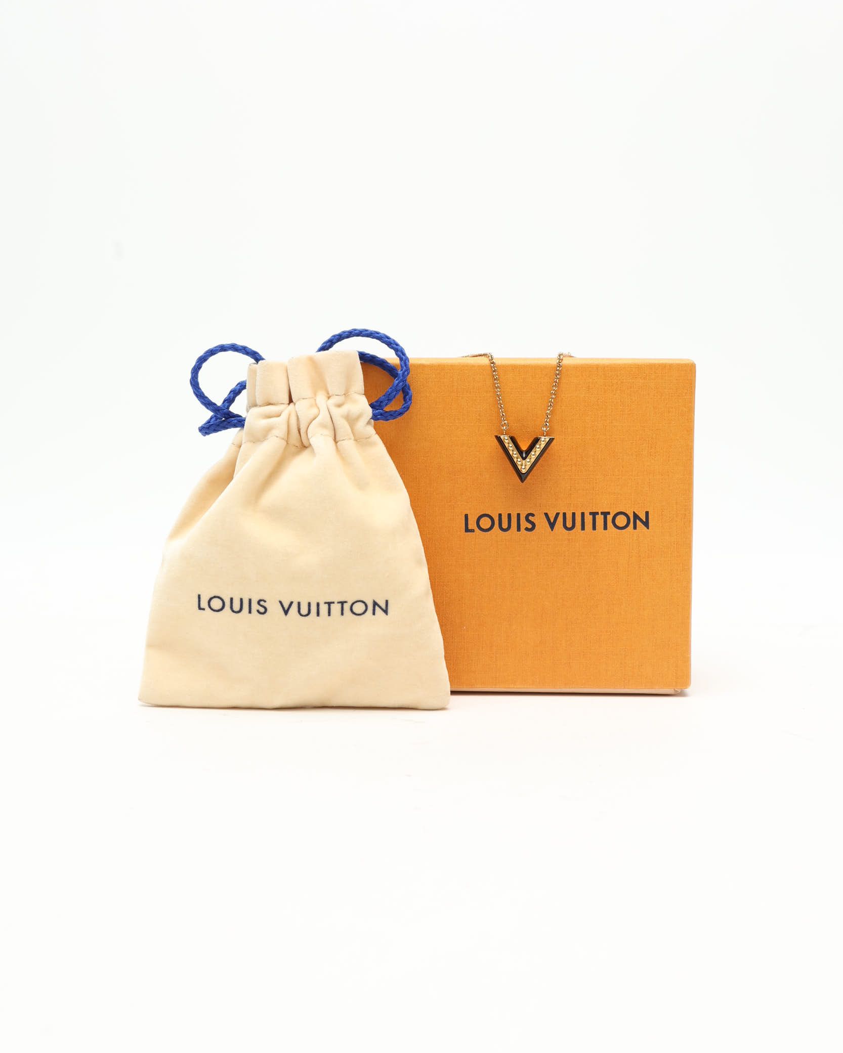 Pre-owned Louis Vuitton Essential V Necklace In Gold