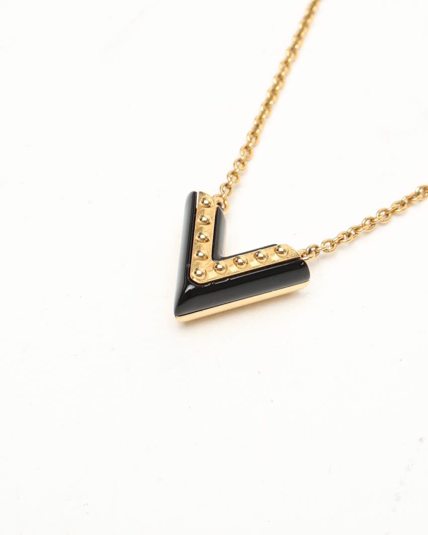 Pre-owned Louis Vuitton Essential V Necklace In Gold